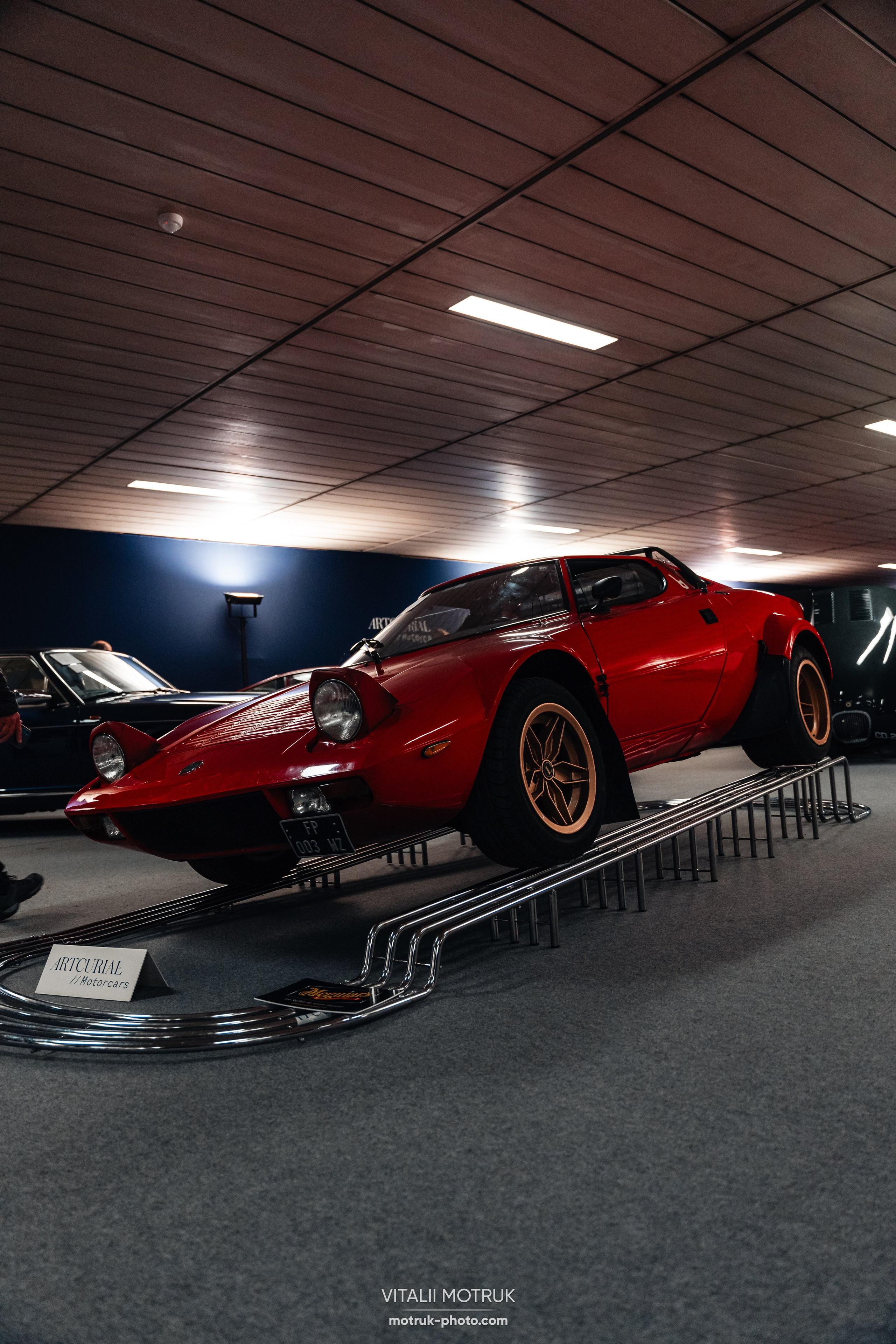 Artcurial Motorcars 2024. Photographe de voitures à Paris — Vitalii Motruk