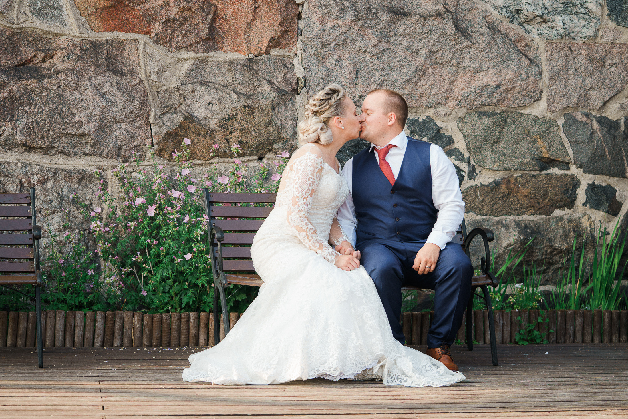 Heli&Sami, hääkuvaus Agroksenmäen holvikellari