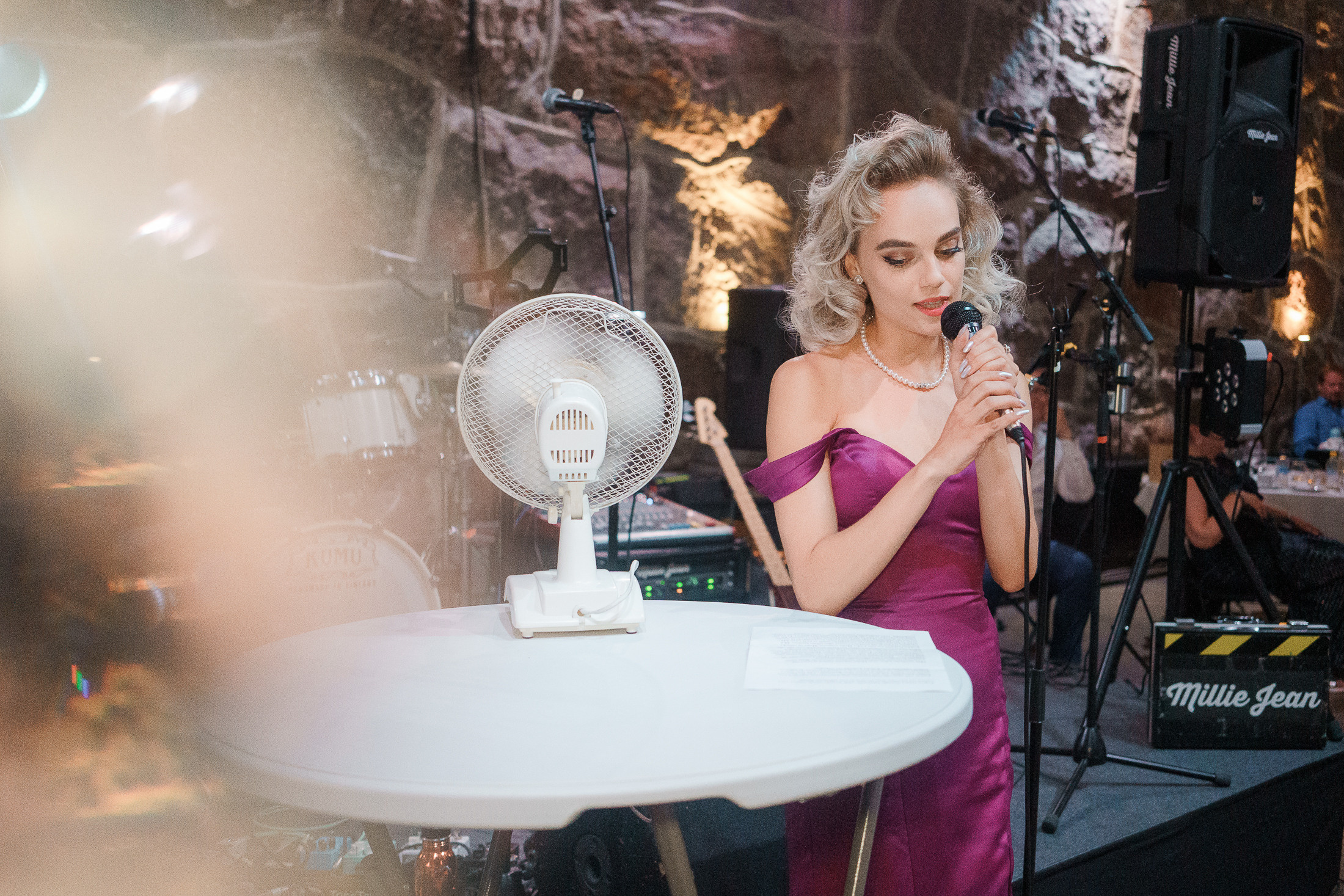 Heli&Sami, hääkuvaus Agroksenmäen holvikellari