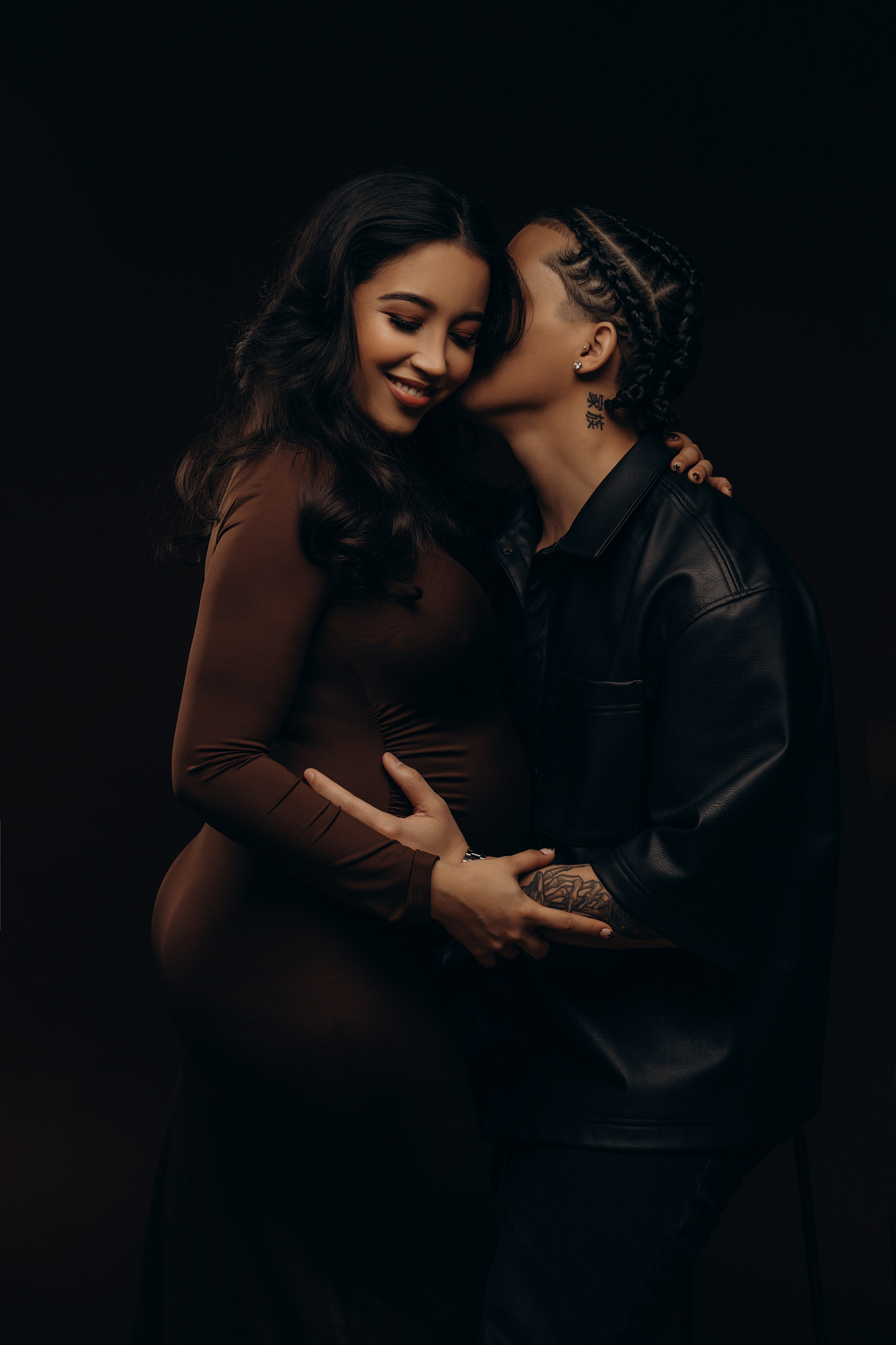 STUDIO: Barbara. Maternity/Love story/Wedding photographer