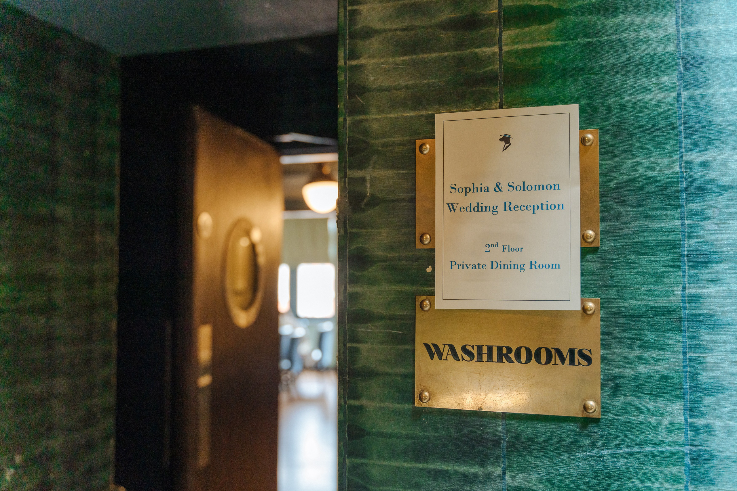 Civil ceremony at Chelsea Old Town Hall,  Wedding in Chelsea, Wedding in London,  wedding photographer in Chelsea, wedding photographer in London