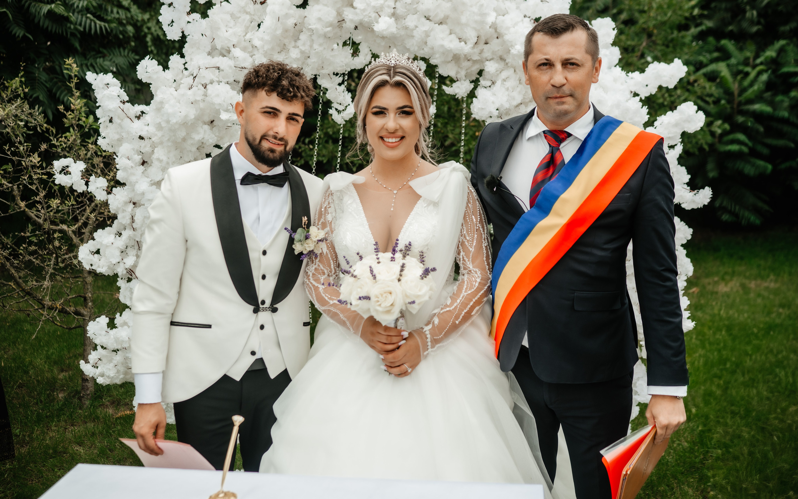 🤎 D a i a n a & D a n i e l - Wedding Day Preview. Wedding & Family Photographer