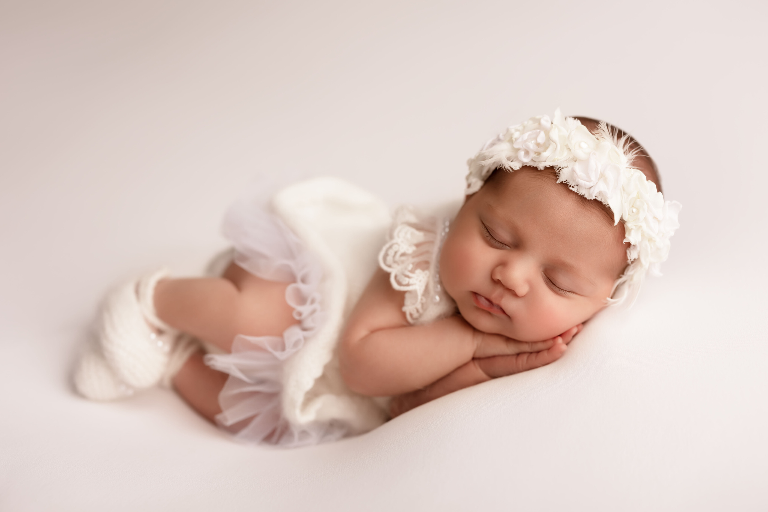 LA DELICATEZZA DI AGATA - FOTOGRAFO NEONATI RAVENNA. Yulisphotography Ravenna - Fotografo Romagna // Fotografo Gravidanza