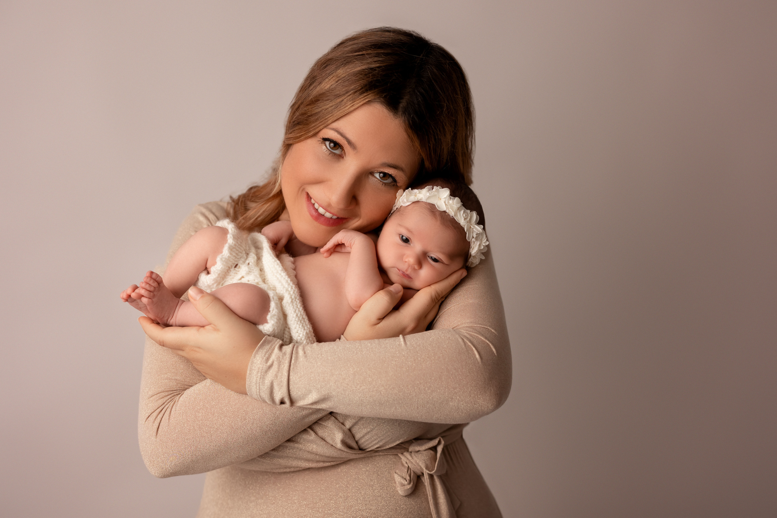 LA DELICATEZZA DI AGATA - FOTOGRAFO NEONATI RAVENNA. Yulisphotography Ravenna - Fotografo Romagna // Fotografo Gravidanza