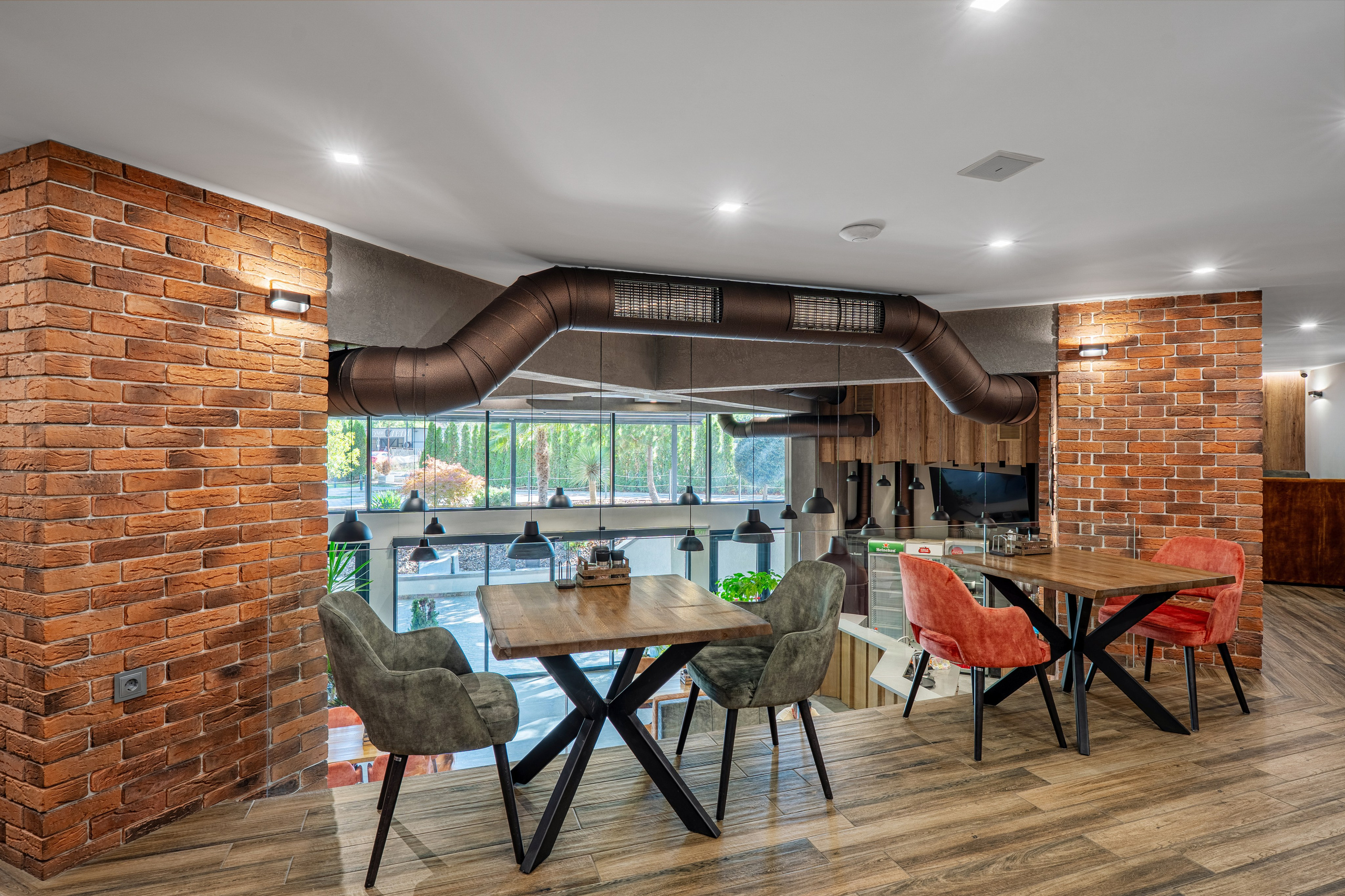 MOZZO. Професионален фотограф в Пловдив и областта