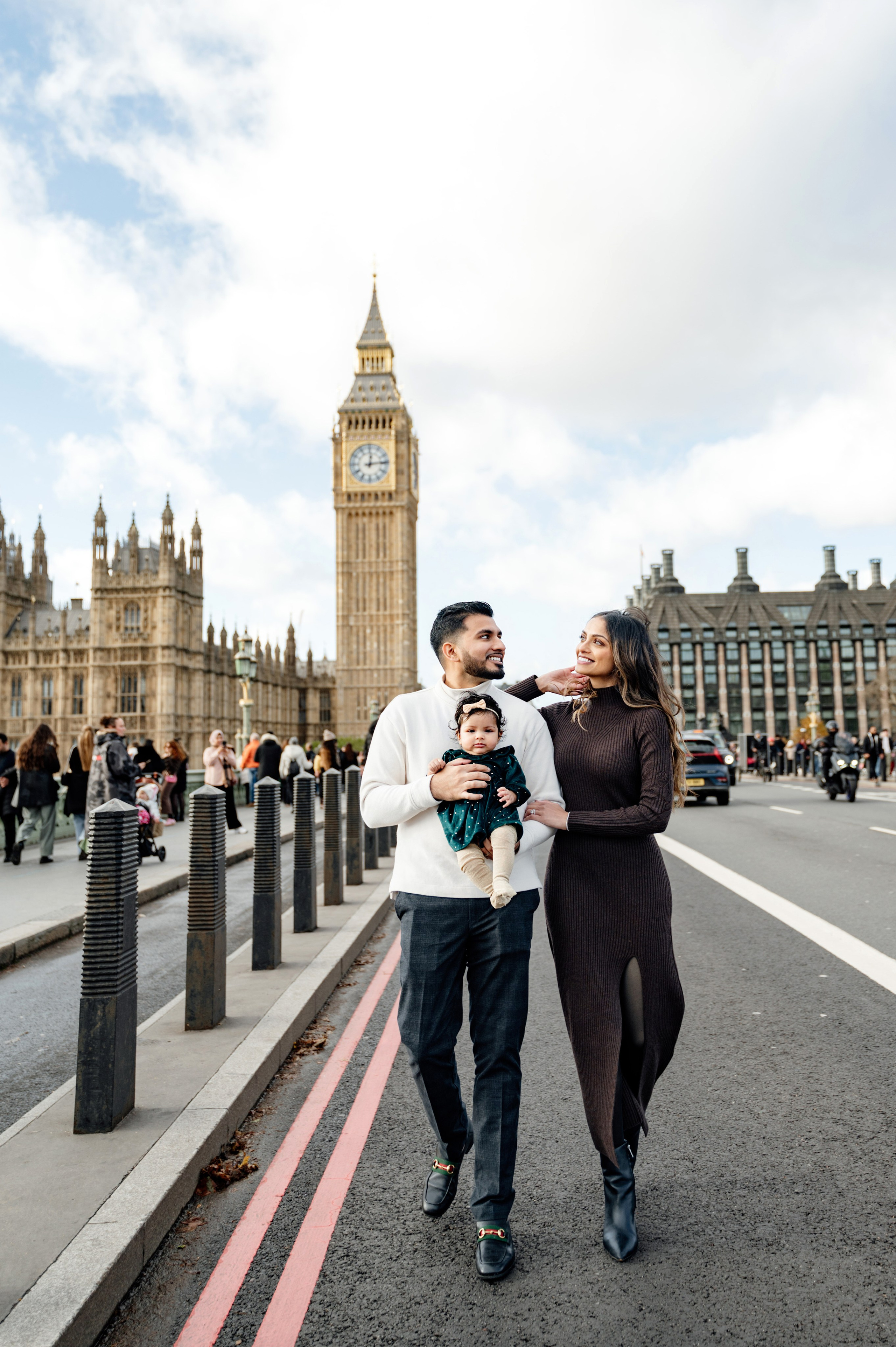 Westminster Kevin&Trisha with baby. FAMILY AND WEDDING PHOTOGRAPHER IN LONDON MARINA RIVA