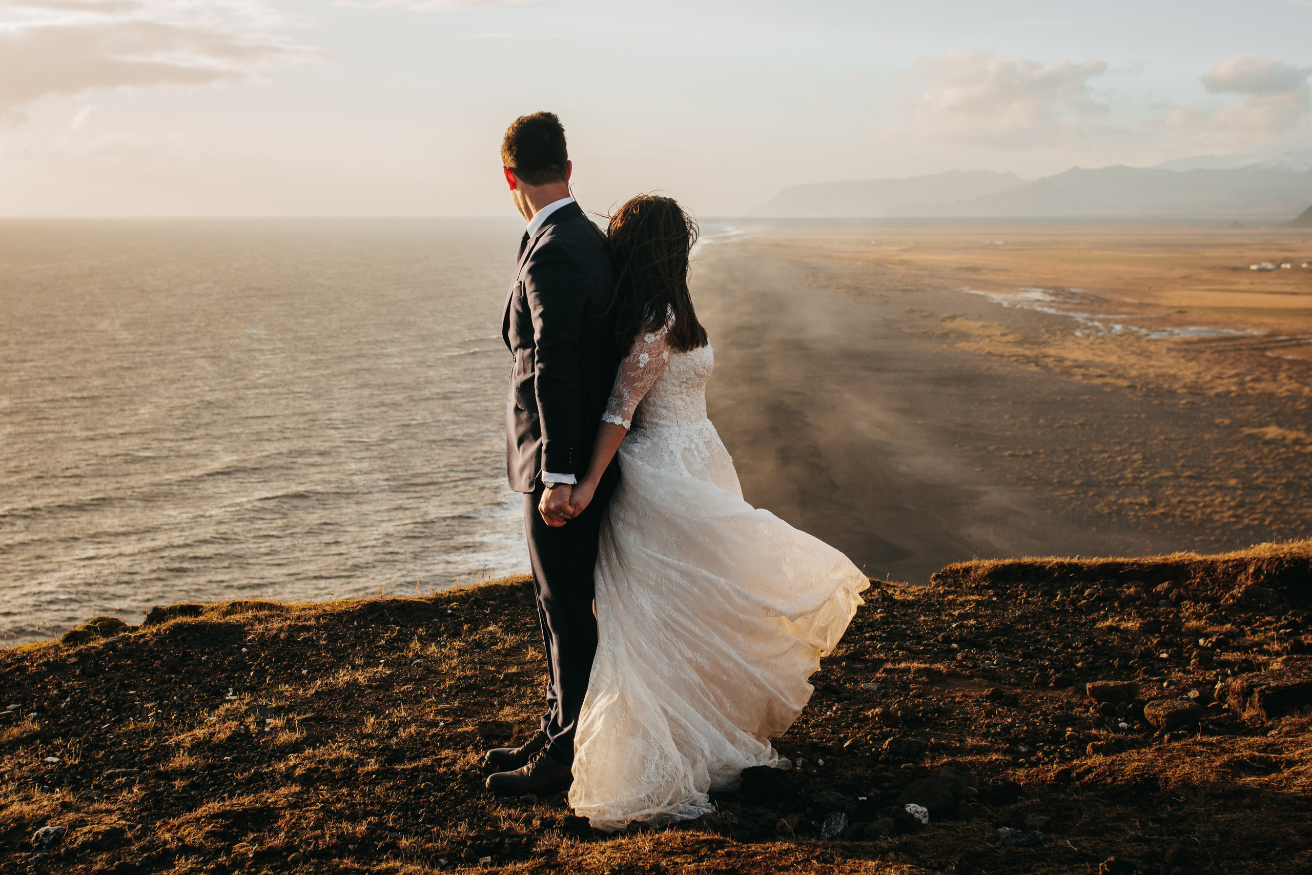 B & A. Fotograf Nunta Iasi - Hearts & Pictures