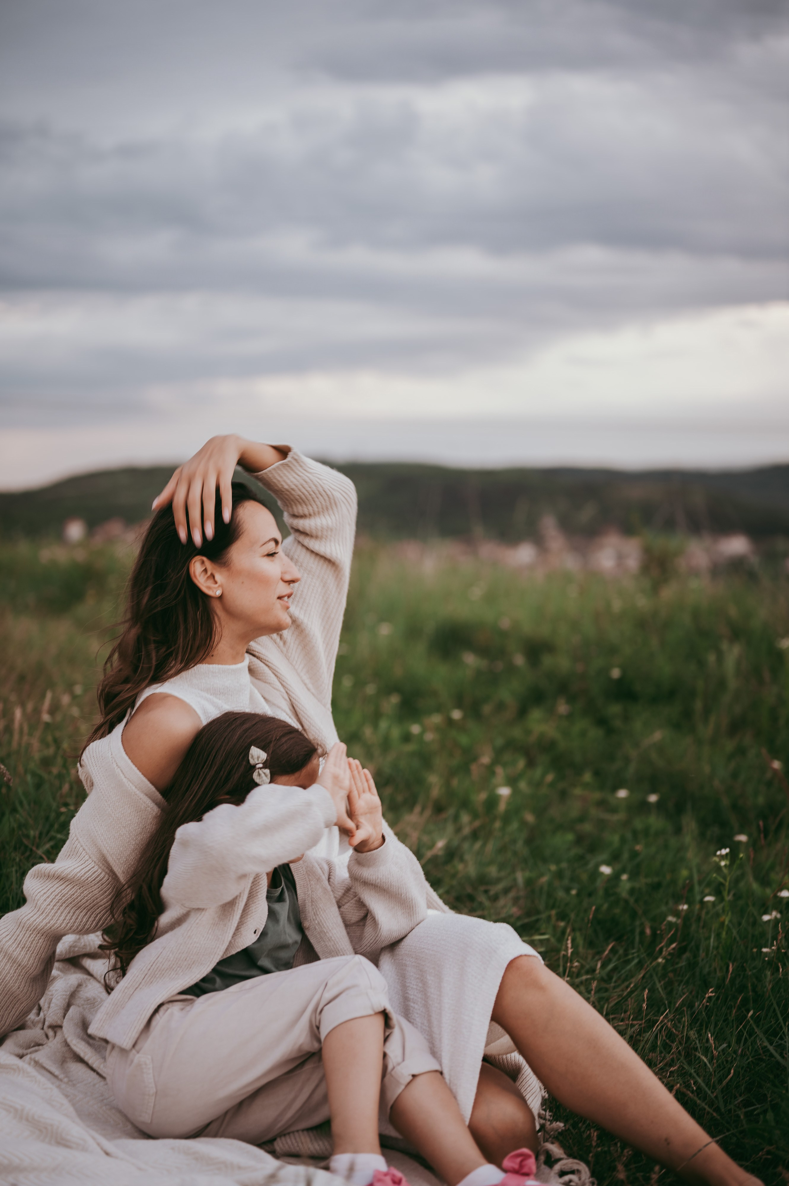 Bojana i Srna / mammy and me photosession. Deciji i porodicni fotograf u Beogradu Oksana Skendzic