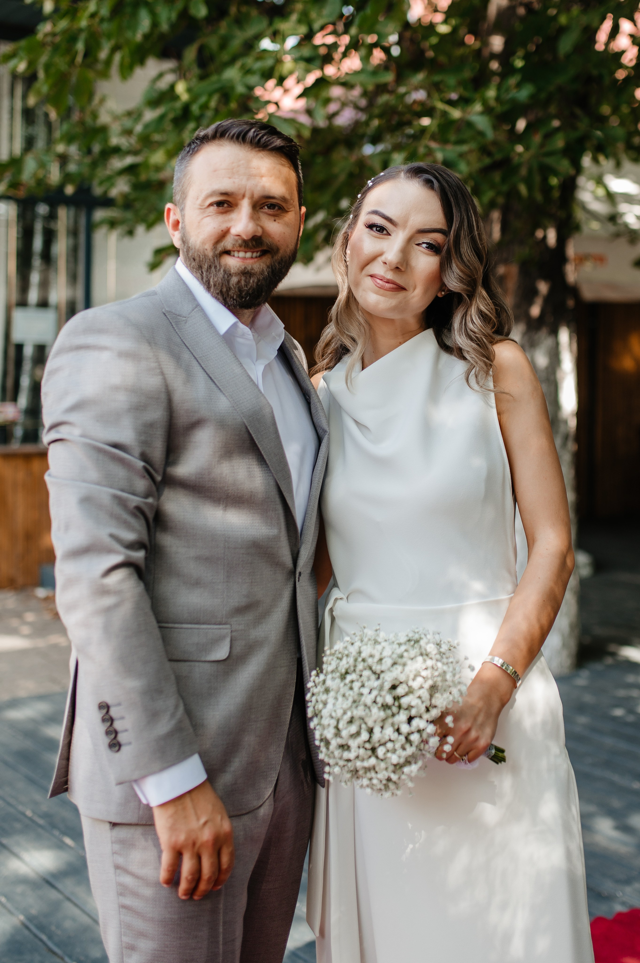 Cununie civila in aer liber si sedinta foto de cuplu. Proud Vision Weddings | Wedding Photography & Film — Servicii profesionale Foto Video Nunta Iasi