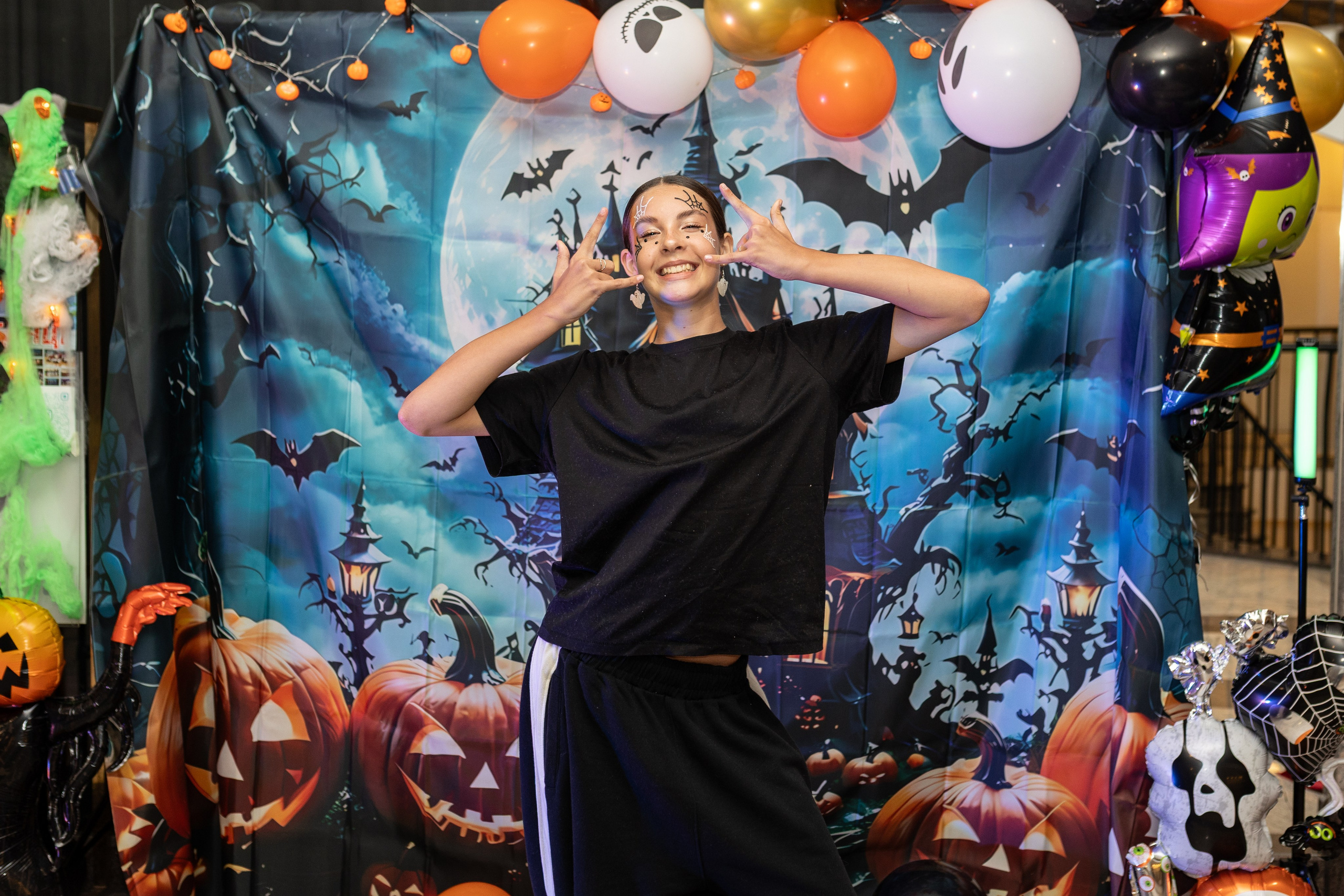 Leo dance studio Helloween 2025. Семейный и детский фотограф в Варшаве Мила Бобровская