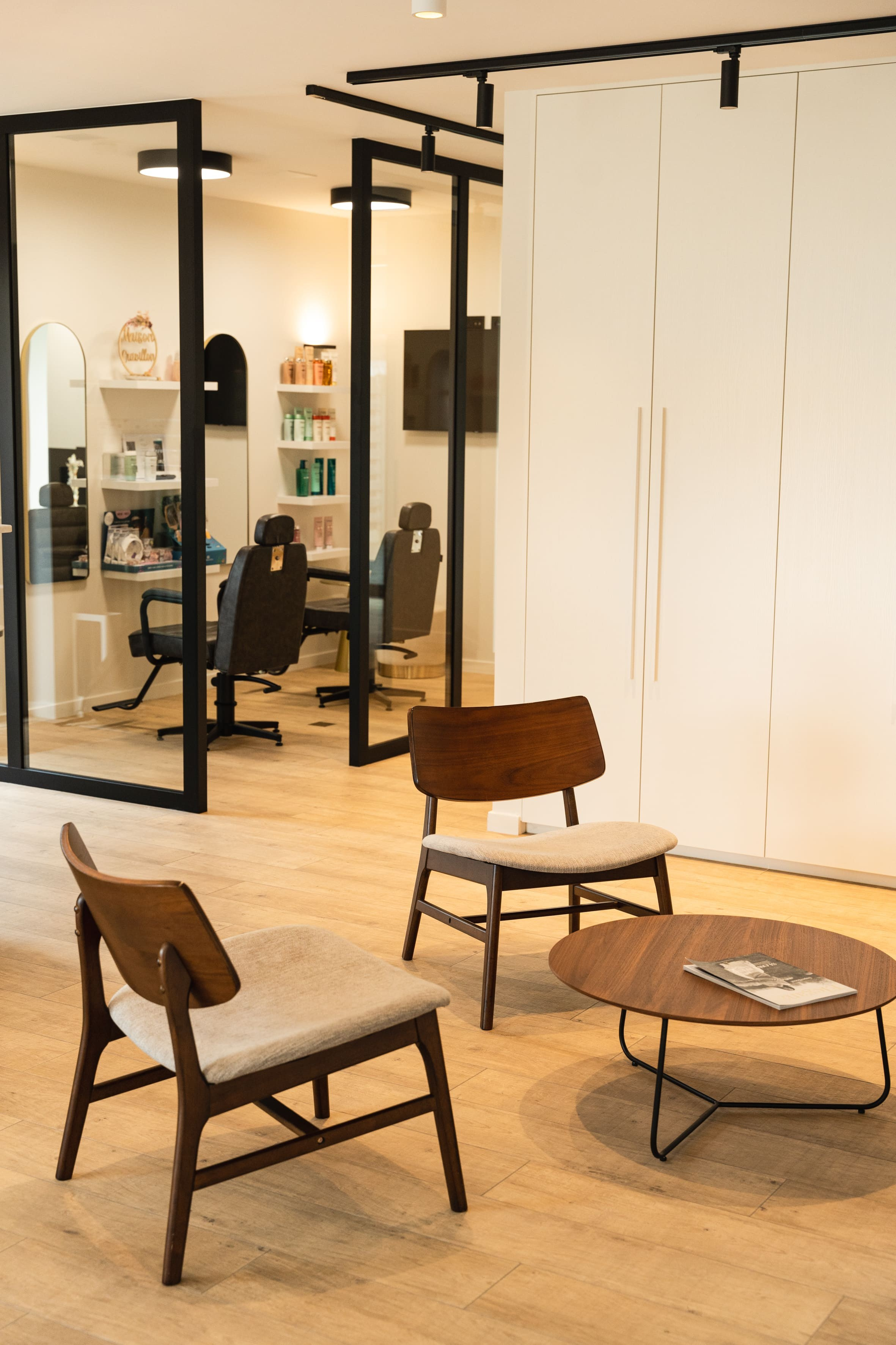 Hair & Beauty Shoot. Little Birdie – Jouw familie- en huwelijksfotograaf in België en daarbuiten