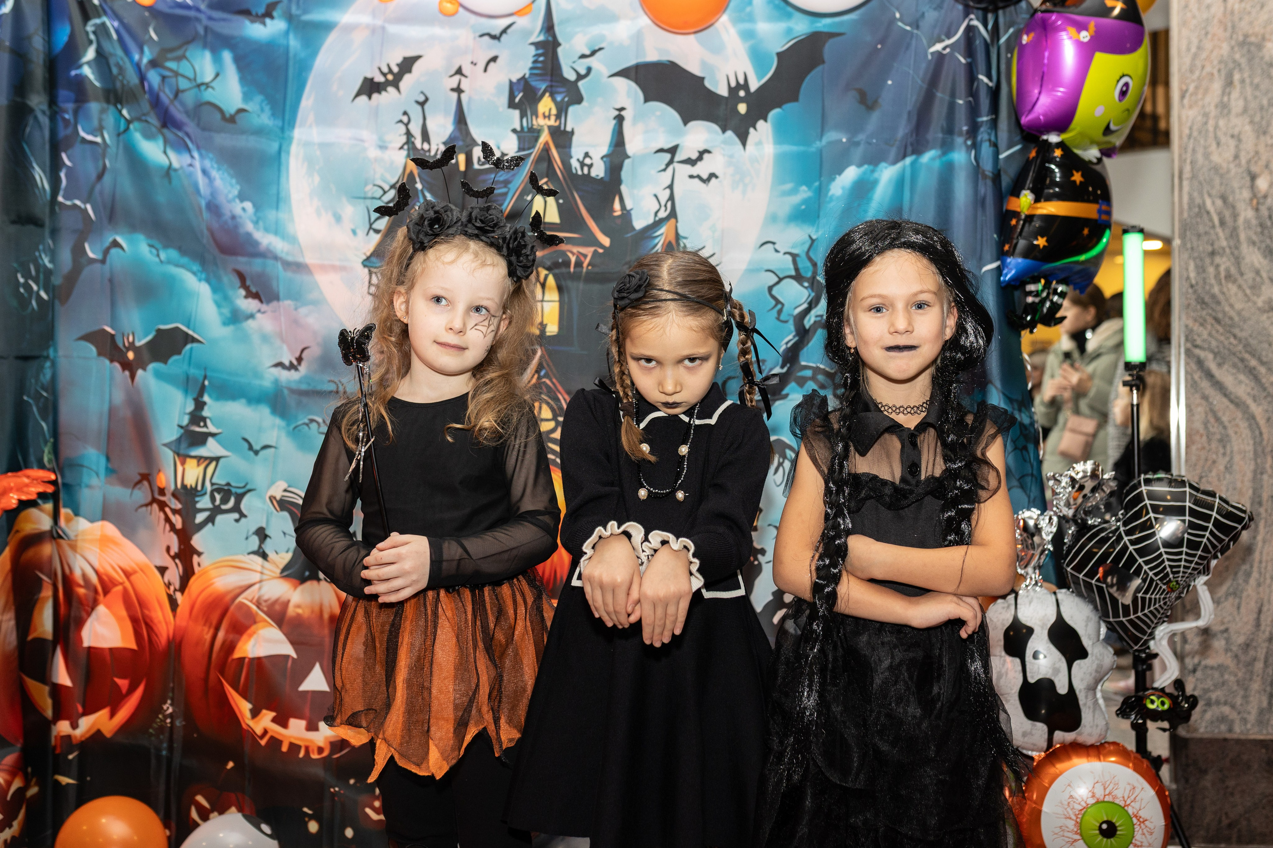 Leo dance studio Helloween 2025. Семейный и детский фотограф в Варшаве Мила Бобровская