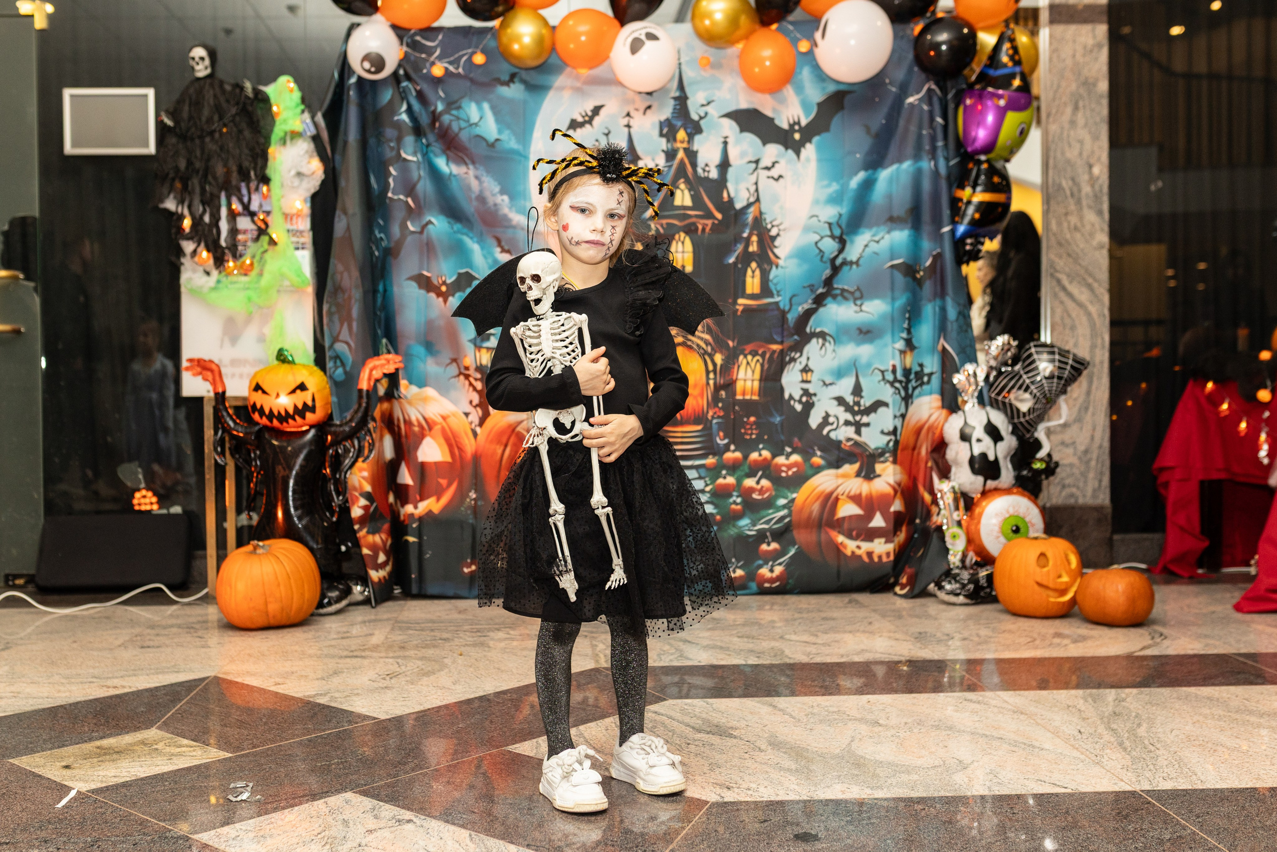 Leo dance studio Helloween 2025. Семейный и детский фотограф в Варшаве Мила Бобровская