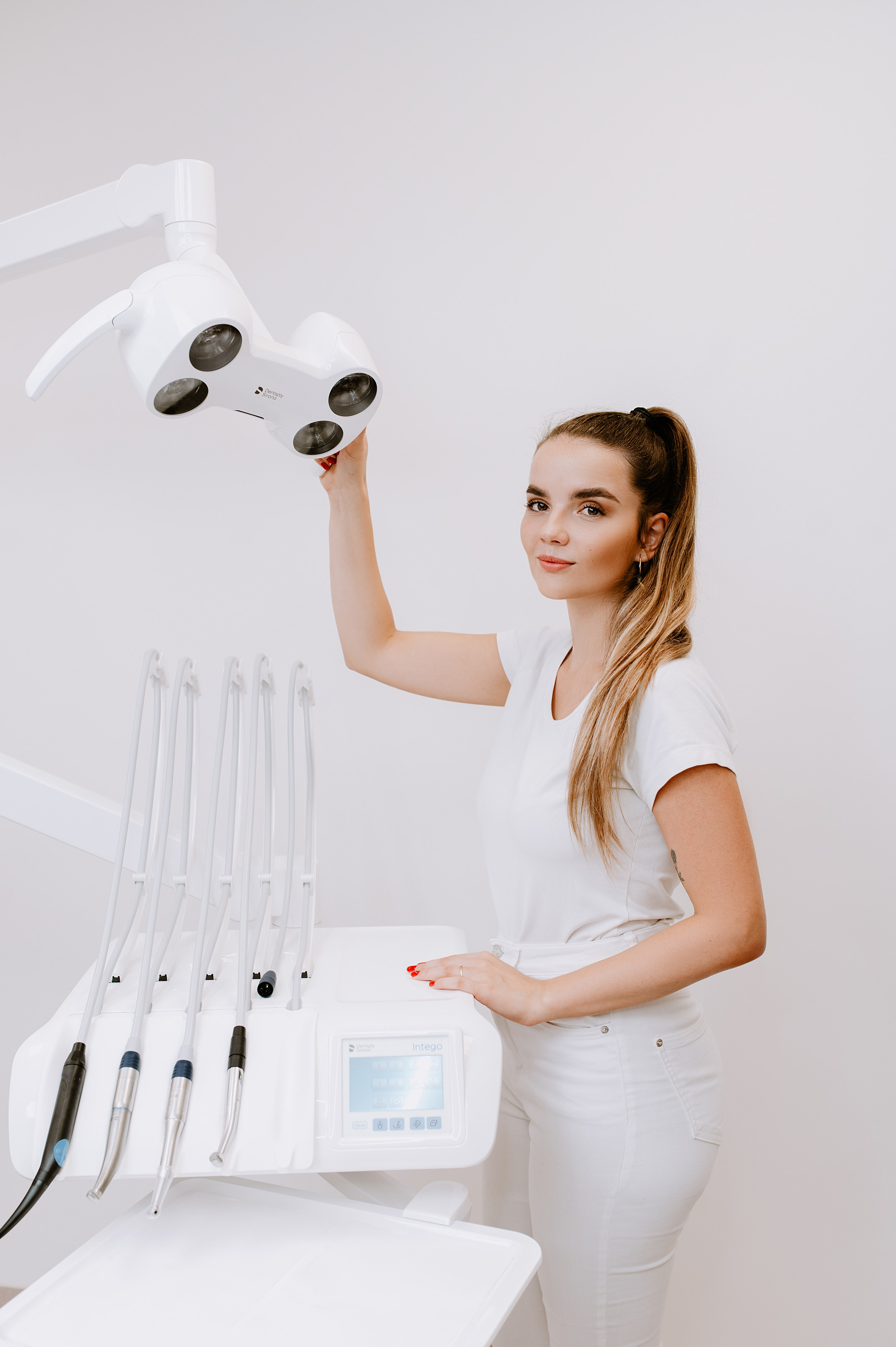 EDClinic dentistry in Prague. ANNA-MARIA PHOTO CONTENT CREATOR — фотограф, естет, художник і візуальний експерт Instagram у Празі