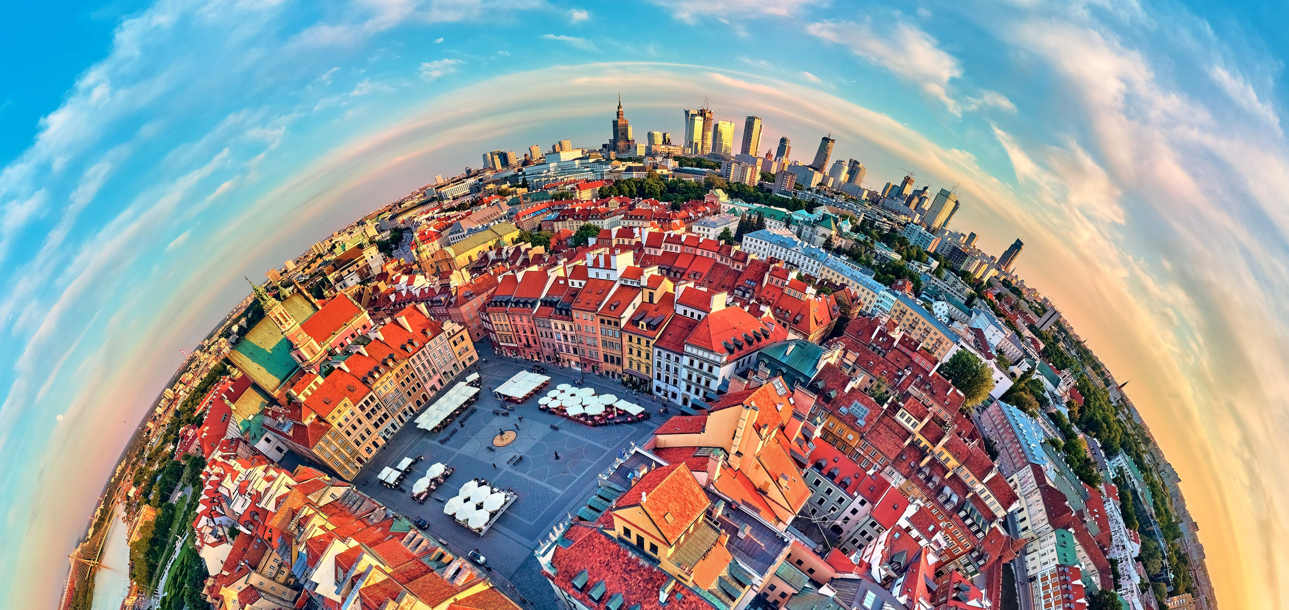 „Mam tak samo jak Ty…” - Warszawa z lotu ptaka. Andriej Szypilow — Photography & Videography