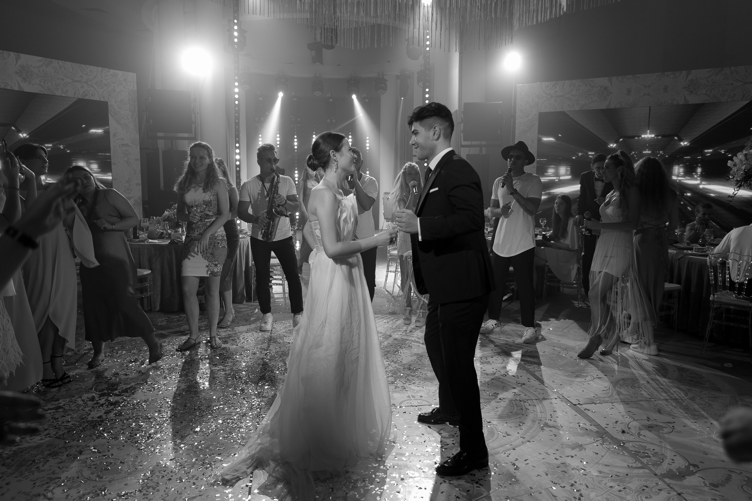 Bride and groom on dancefloor, by Bude, Cornwall wedding photographer.