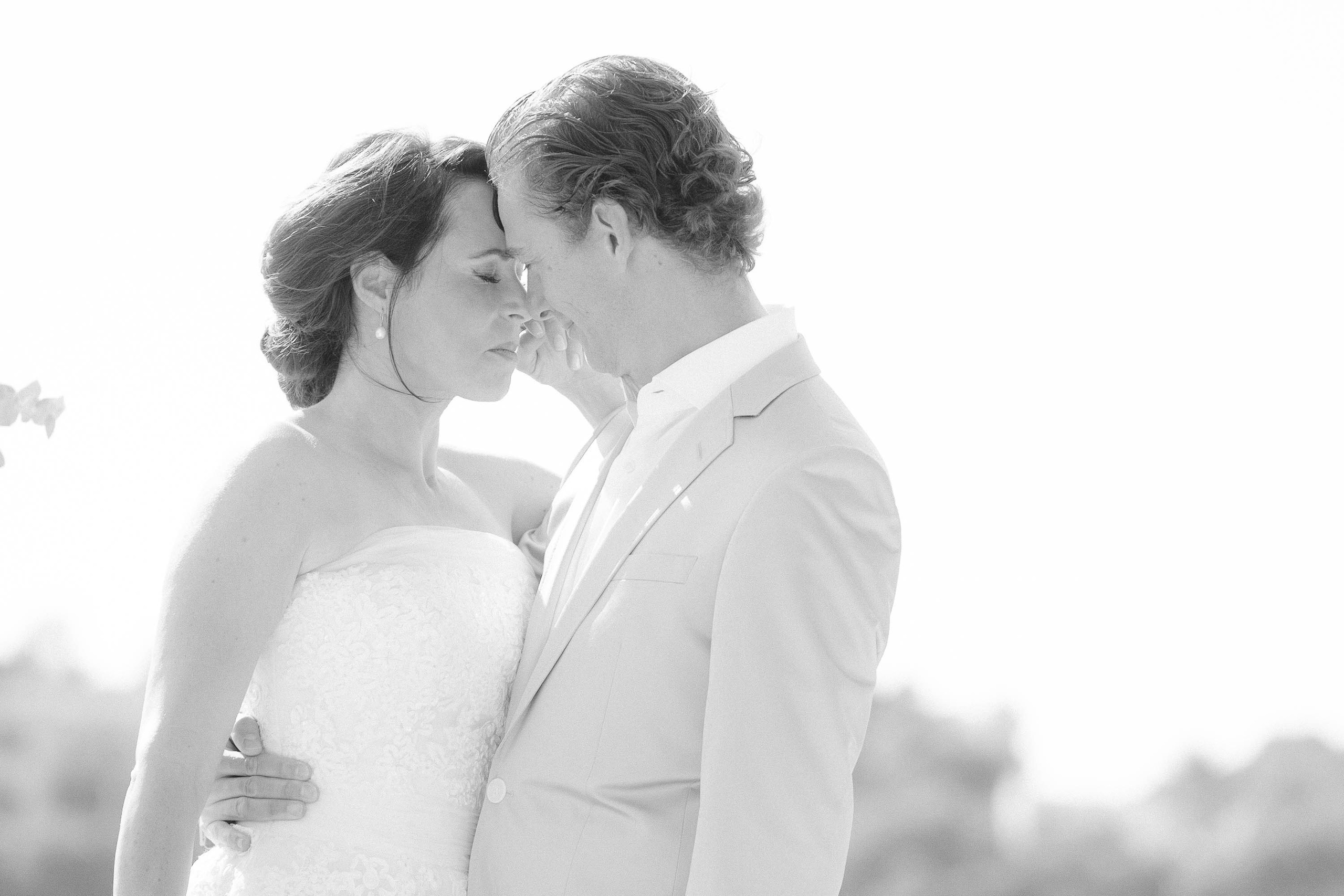 Black and white Wedding photos are so emotional specially with a weeping bride