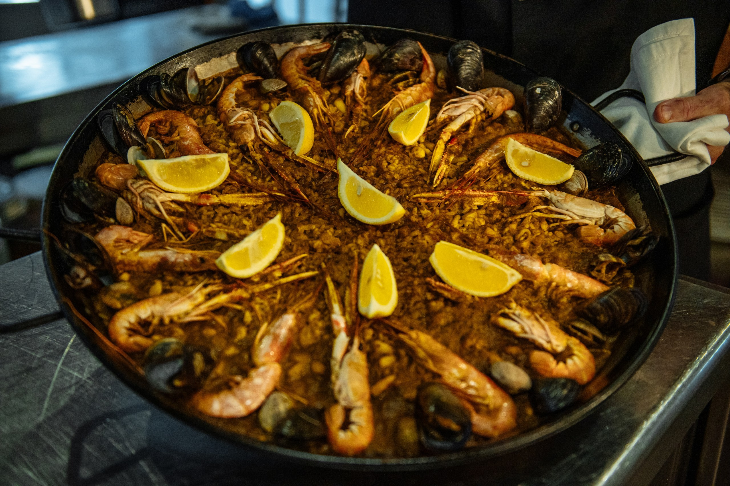 MULTI-DAY WEDDING. Professional photography services in Barcelona by Ekaterina Gasanova