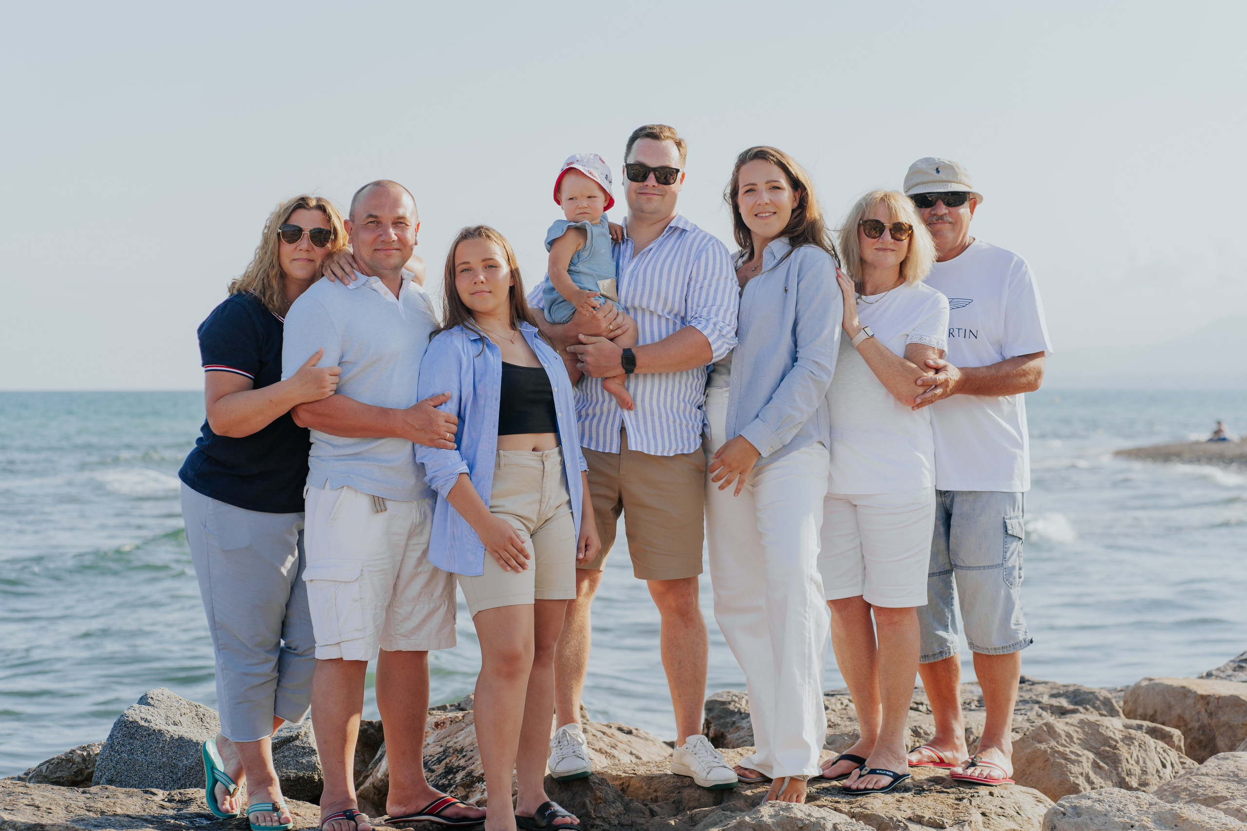 Barcelona Family Photoshoot — Family Photographer in Barcelona. DiaFoto — Wow Photographer in Barcelona | Premium Barcelona Photoshoot Experience