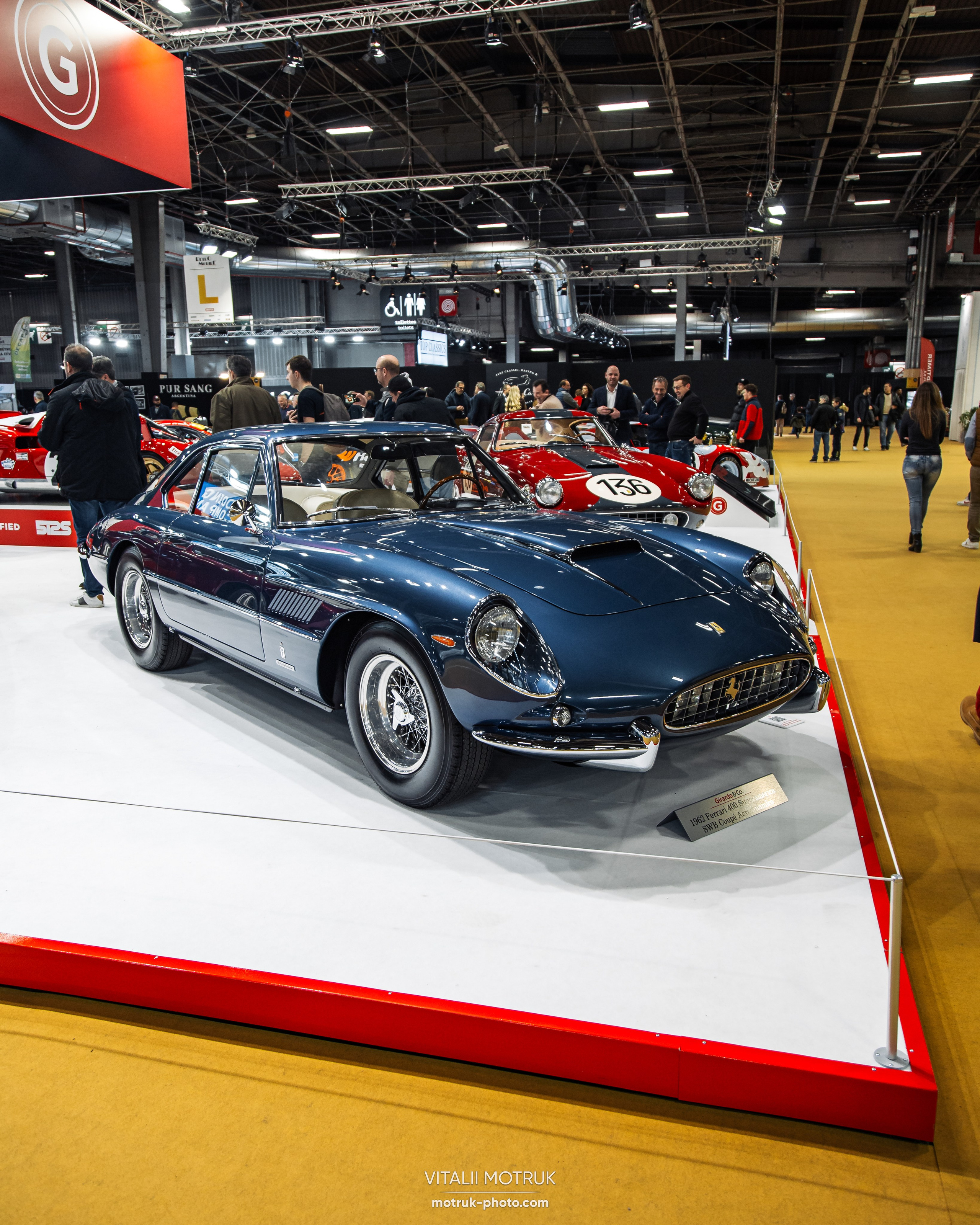 Retromobile 2023. Photographer in Paris — Vitalii Motruk