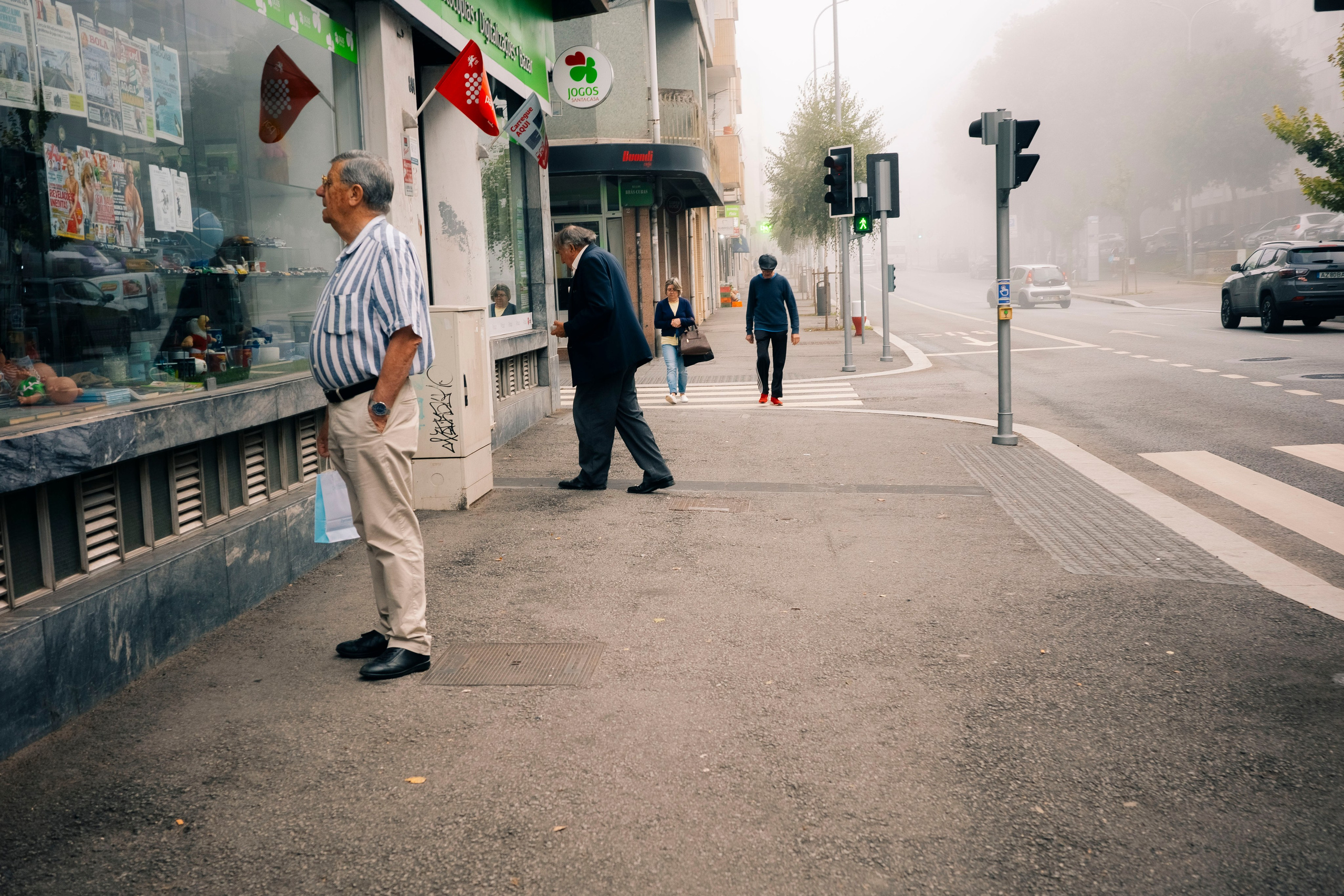 Street. Maria Sher. Professional photographer from Porto, Portugal