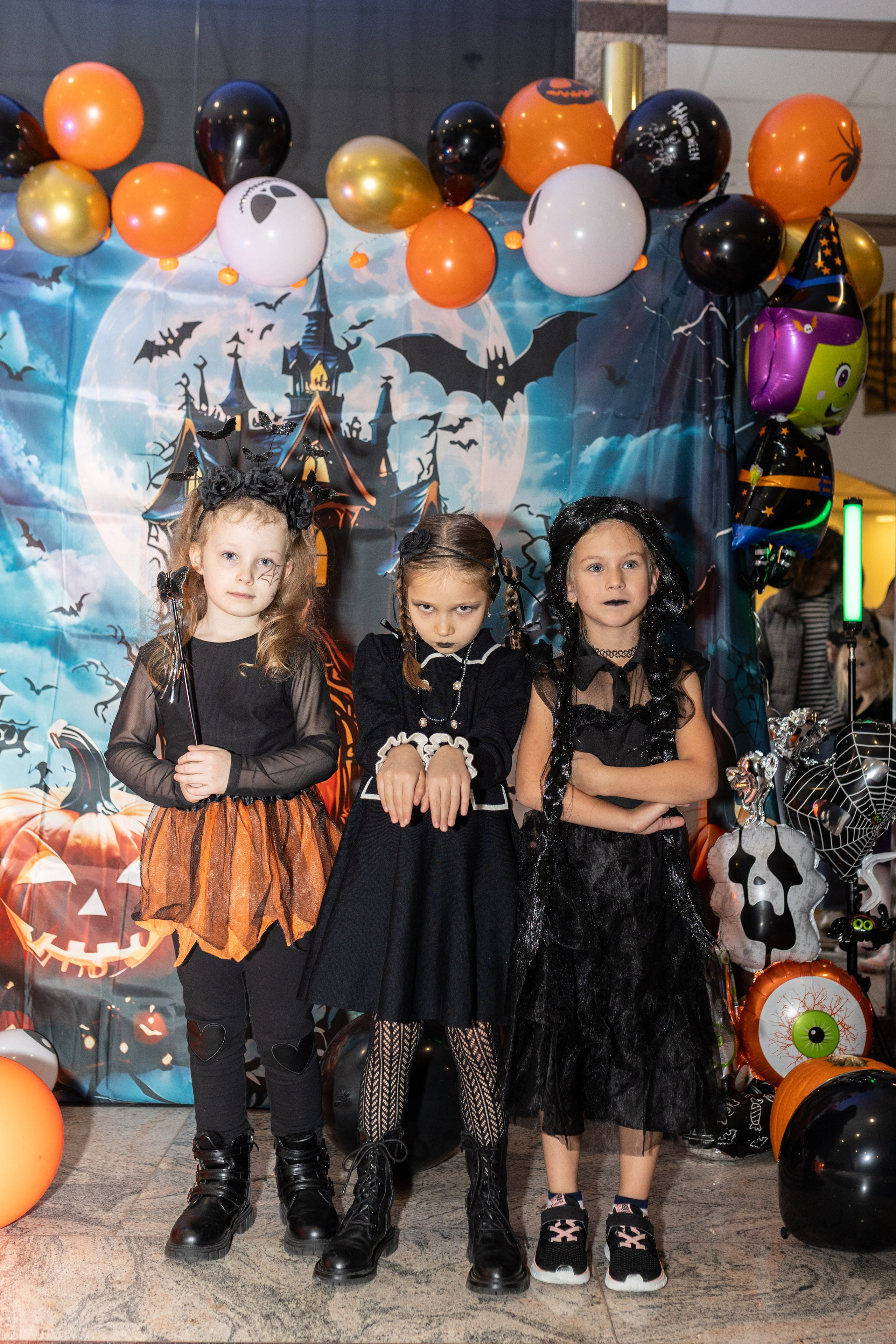 Leo dance studio Helloween 2025. Семейный и детский фотограф в Варшаве Мила Бобровская