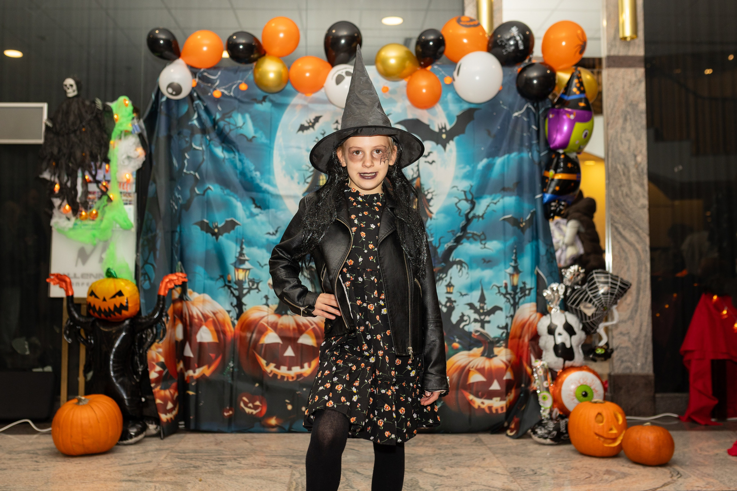 Leo dance studio Helloween 2025. Семейный и детский фотограф в Варшаве Мила Бобровская