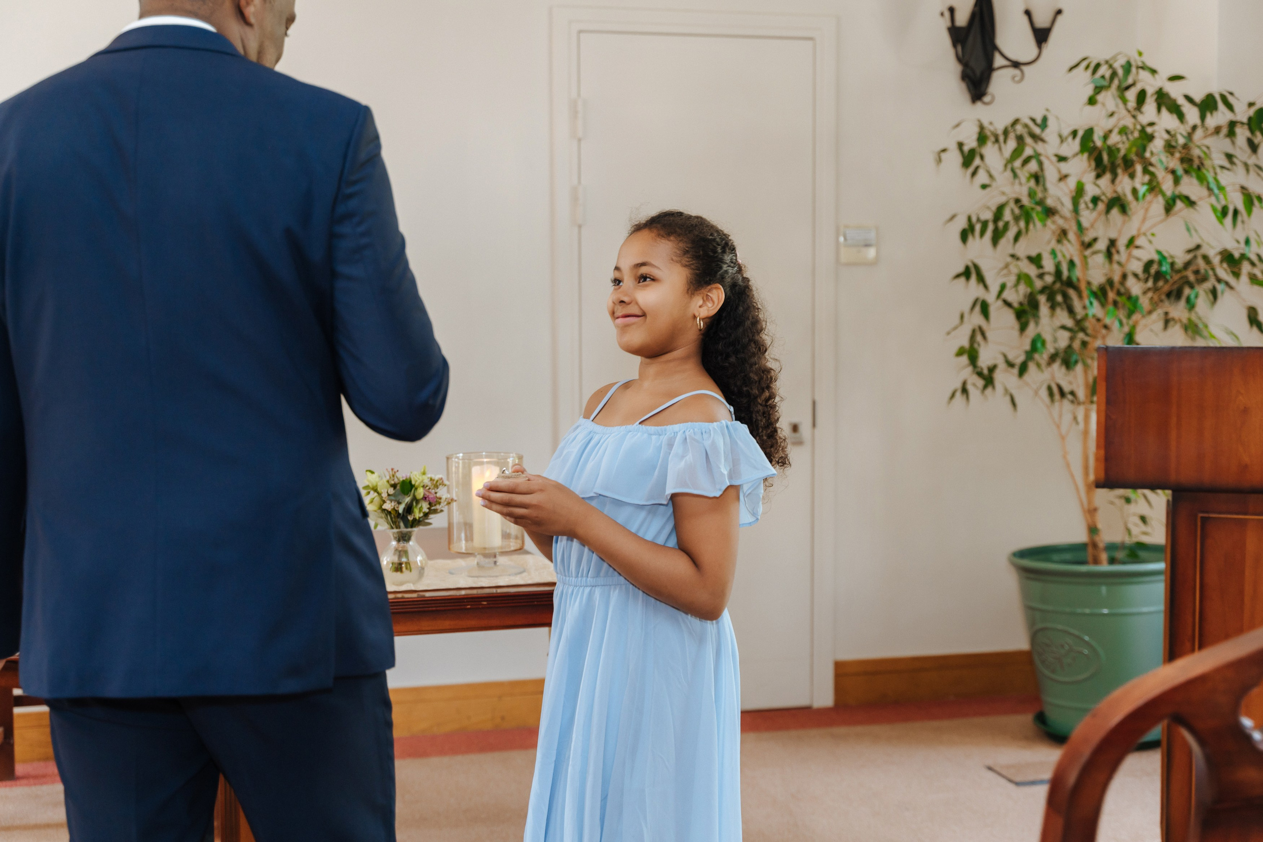 St Albans Register Office, St Albans Register Office wedding , St Albans, wedding in St Albans, civil ceremony in St Albans Register Office, small wedding, photographer for small wedding in St Albans Register Office