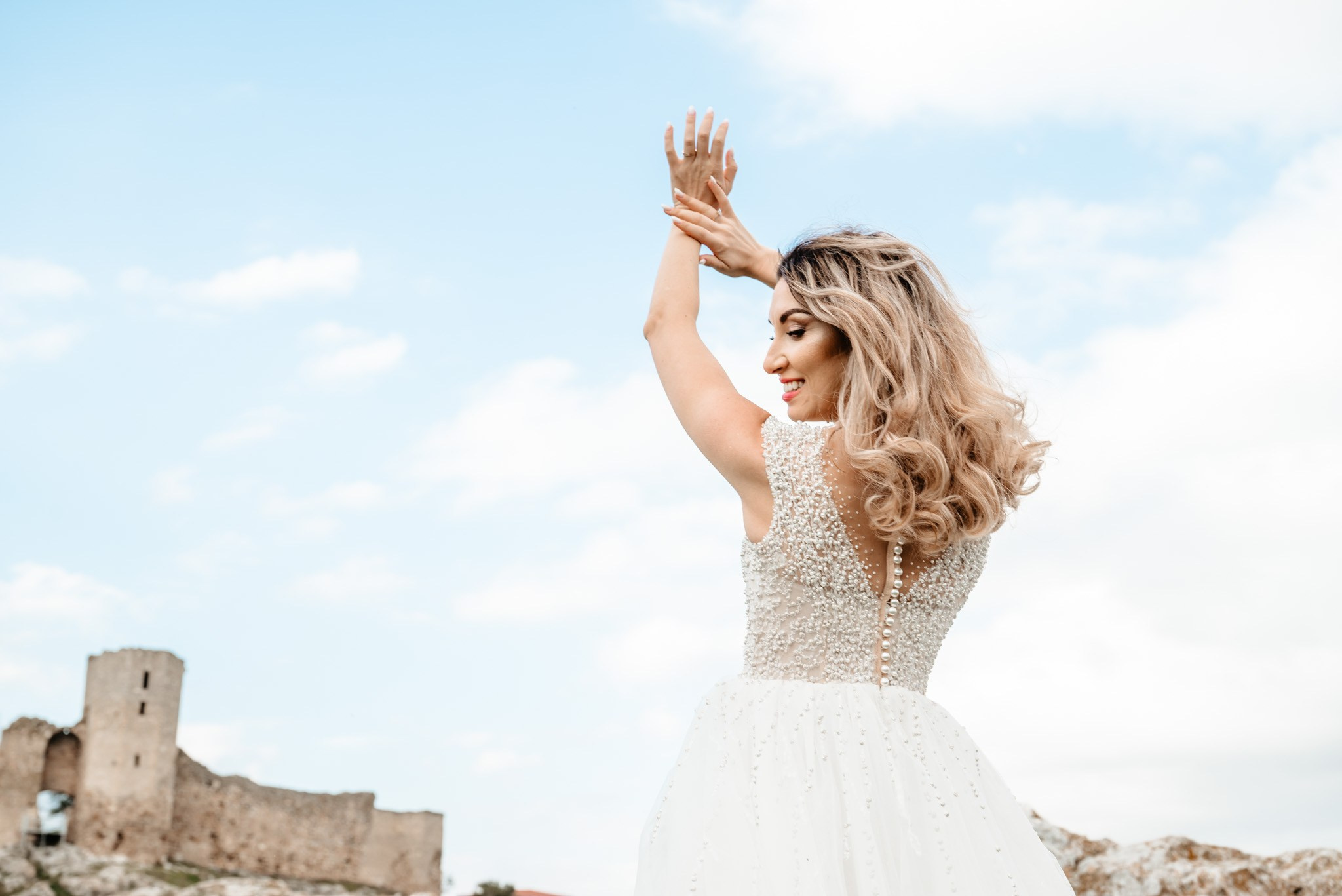 Alexandra & Robert. Www.besttalesstudio.com