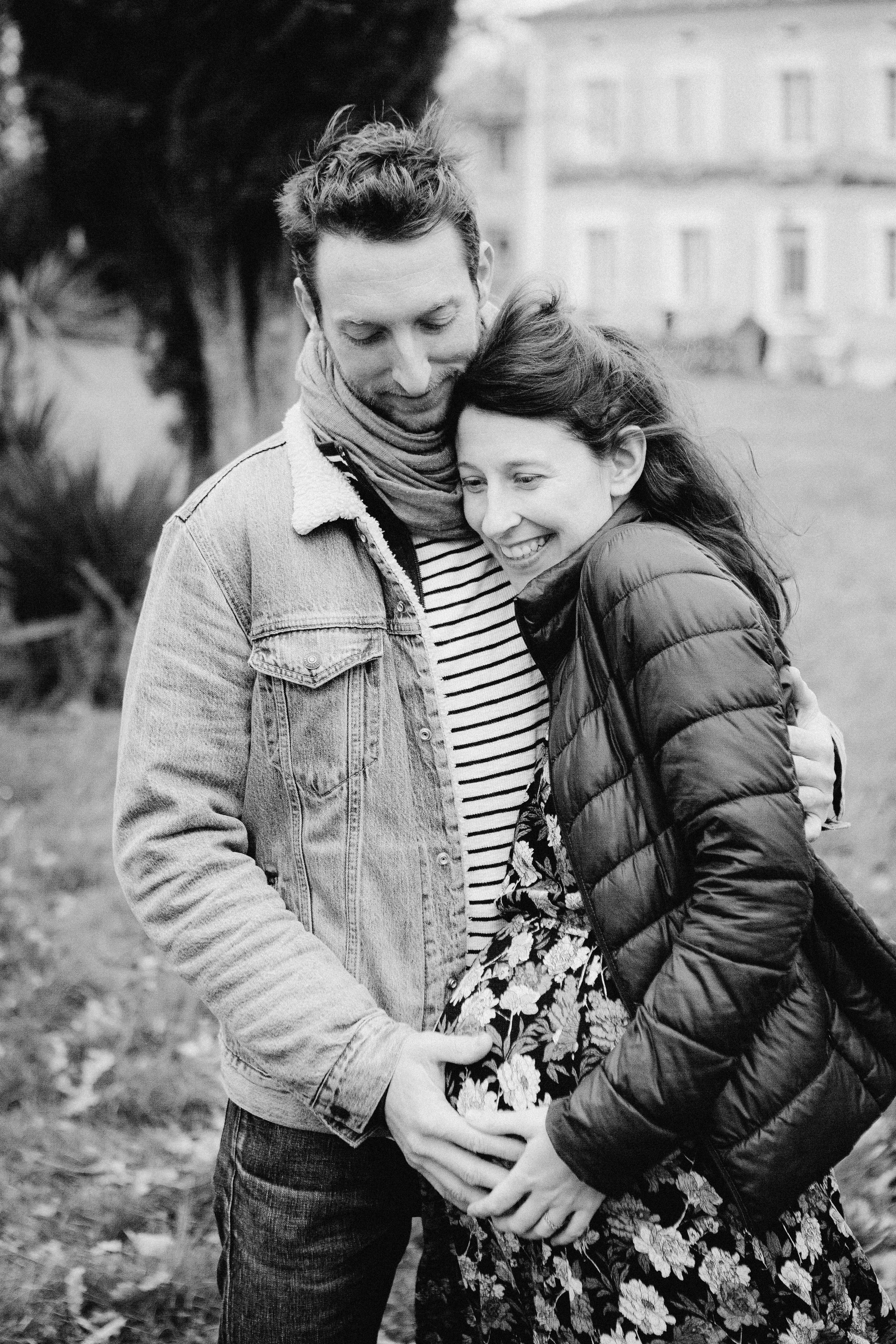 Maternity and newborn photo sessions. Eugenie Smirnova — wedding, corporate and lifestyle photographer in Toulouse and Southwest France