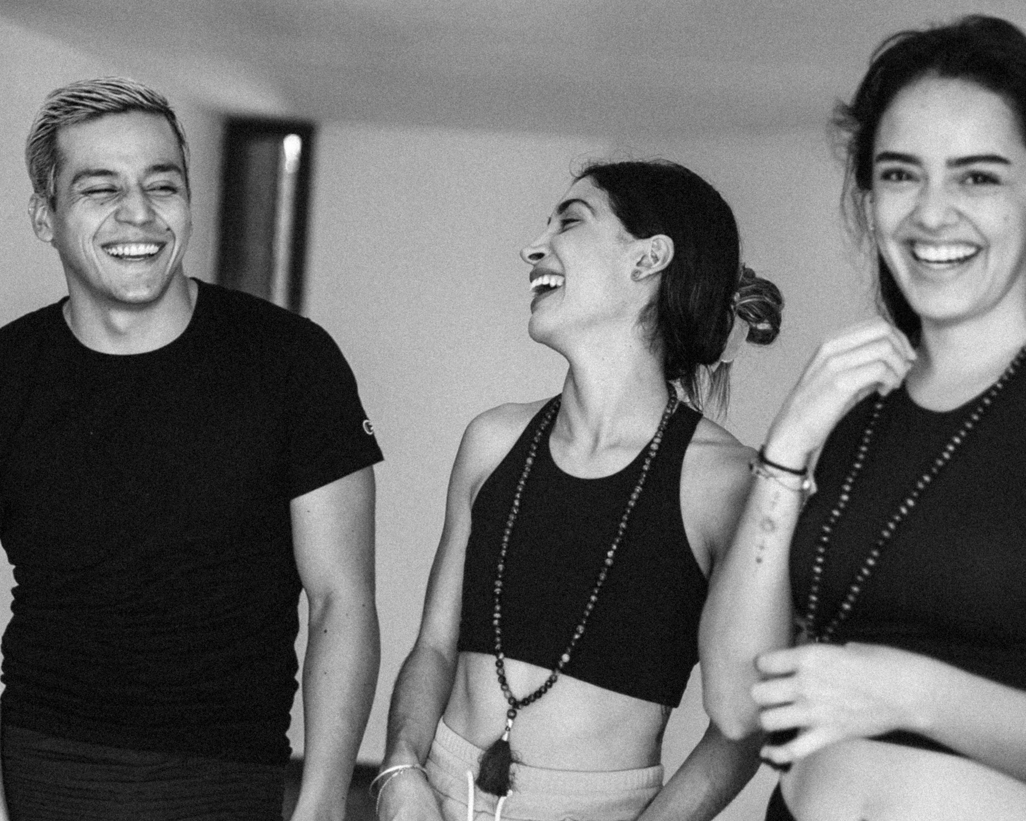 Yoga Studio. Lifestyle a rodinná fotografka v Pisku Oxana Telupilova