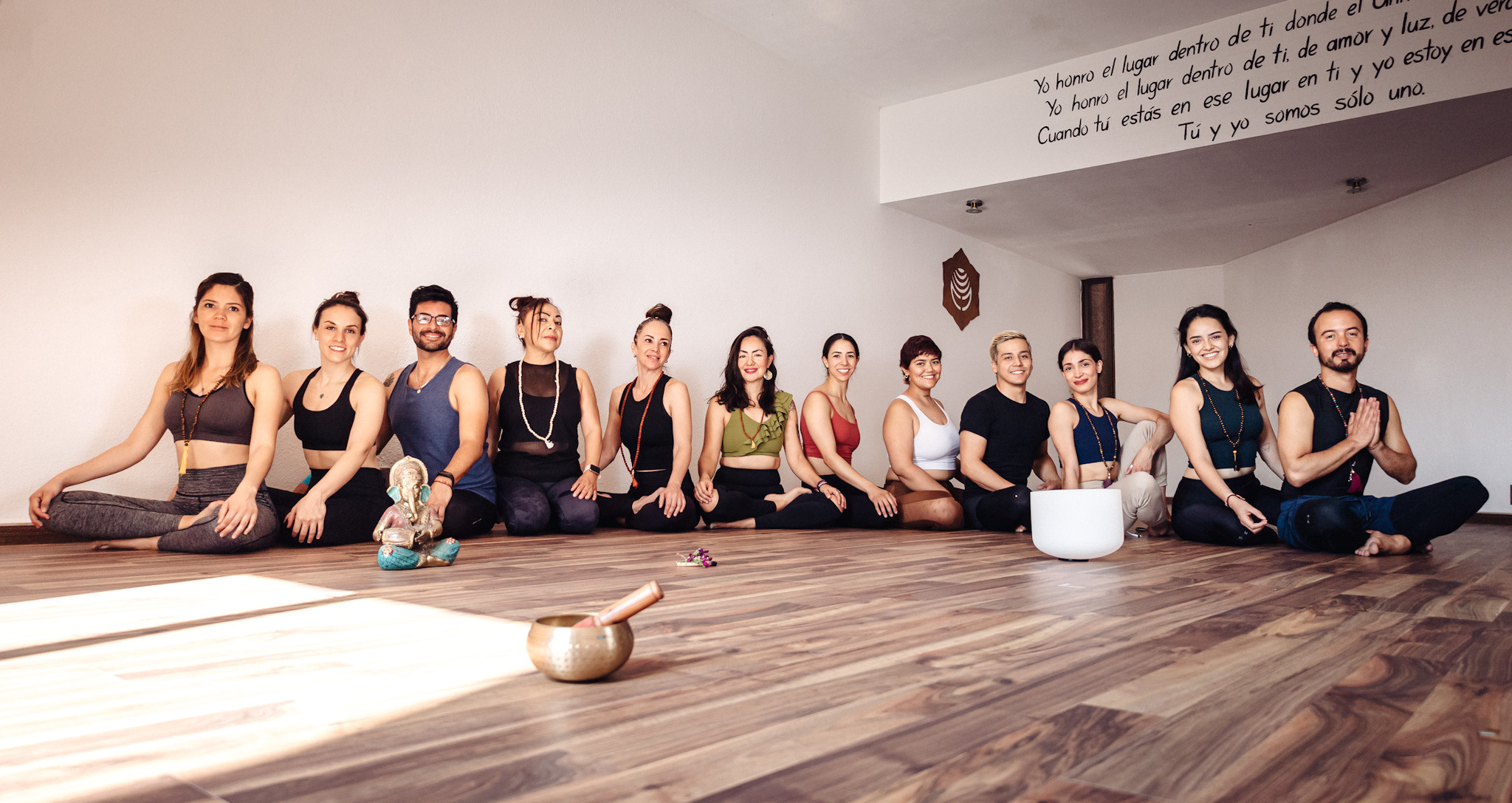 Yoga Studio. Lifestyle a rodinná fotografka v Pisku Oxana Telupilova