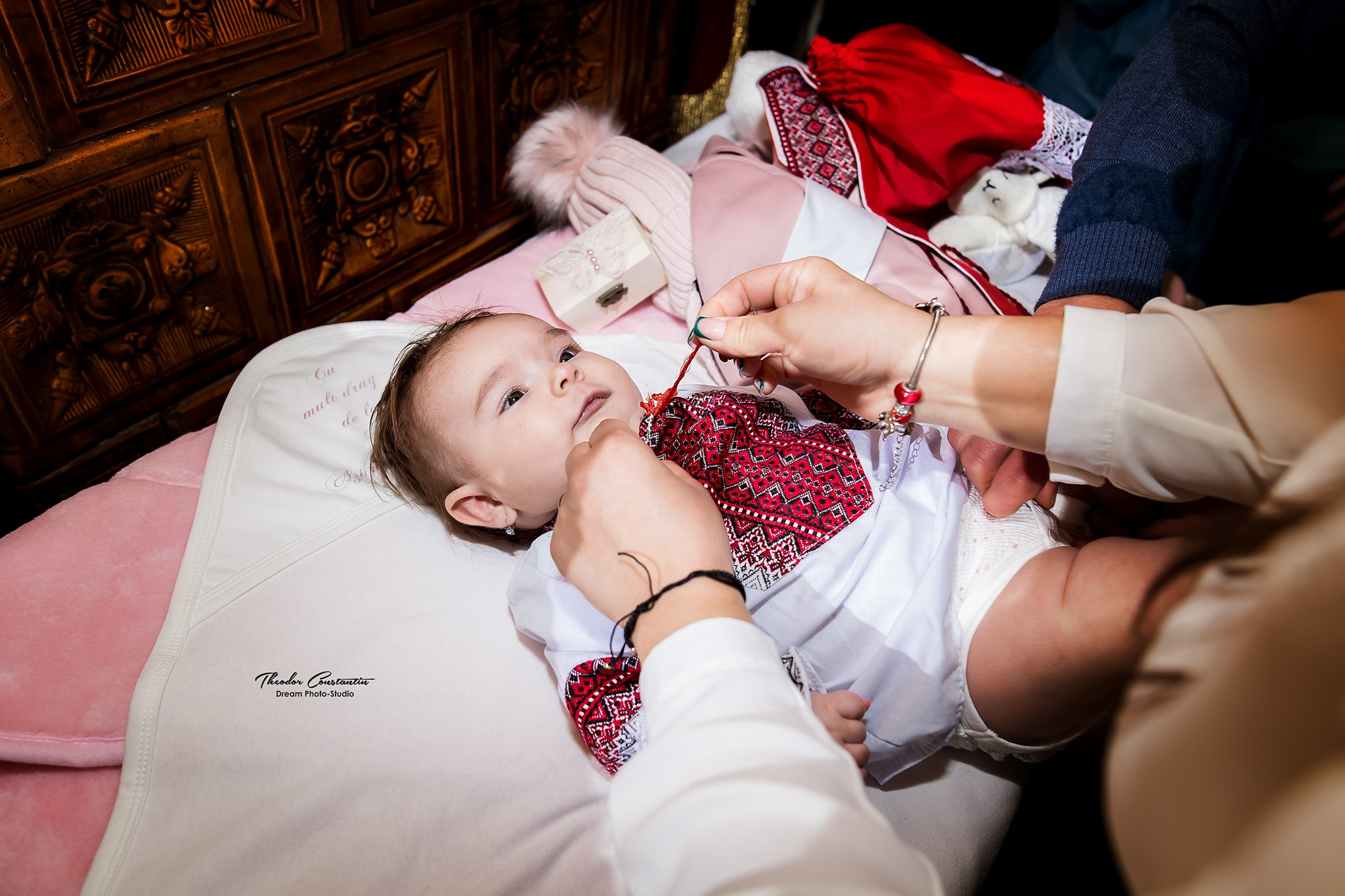 Botez. Dream Studio Galați – ședințe foto profesionale pentru familie, portrete și evenimente