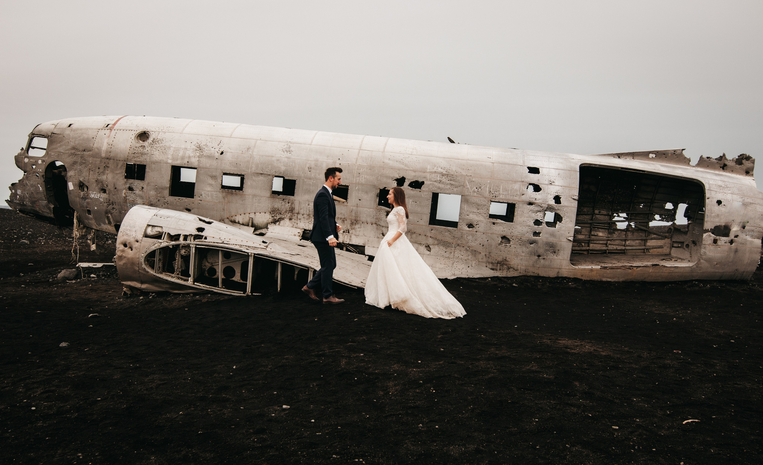 B & A. Fotograf Nunta Iasi - Hearts & Pictures