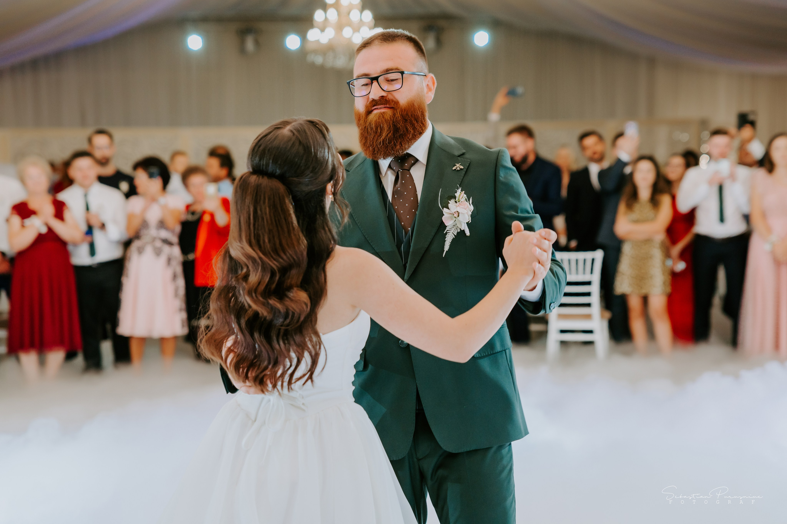 Andreea & Mădălin. Sebastian Purusniuc Fotograf - Iasi