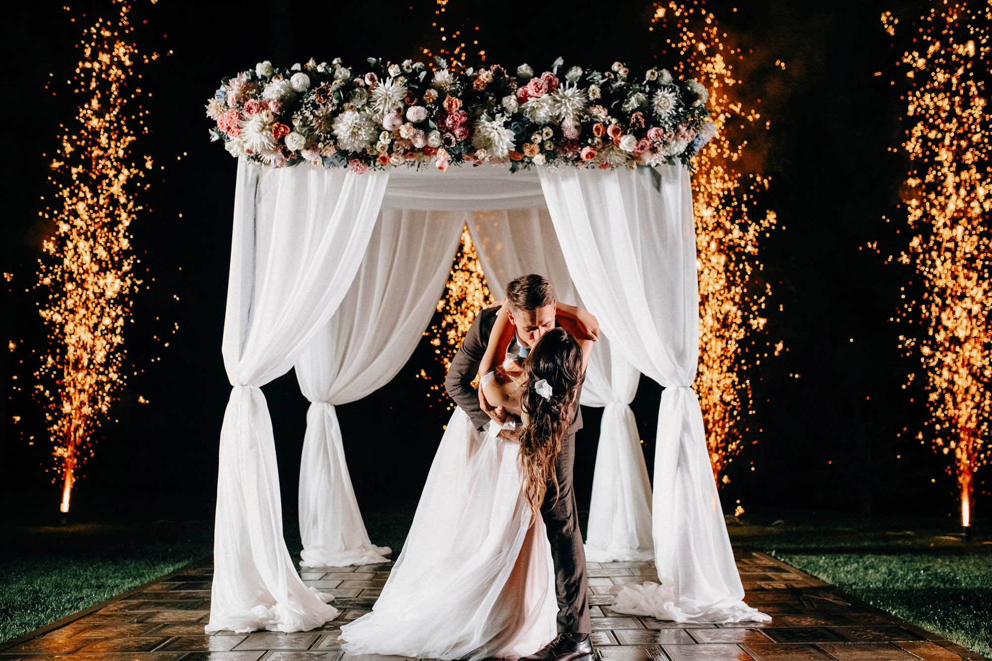 Nikol' & Alexey. Destination Wedding photographer Italy, France, Germany, Spain, Poland Oleg Zaicev