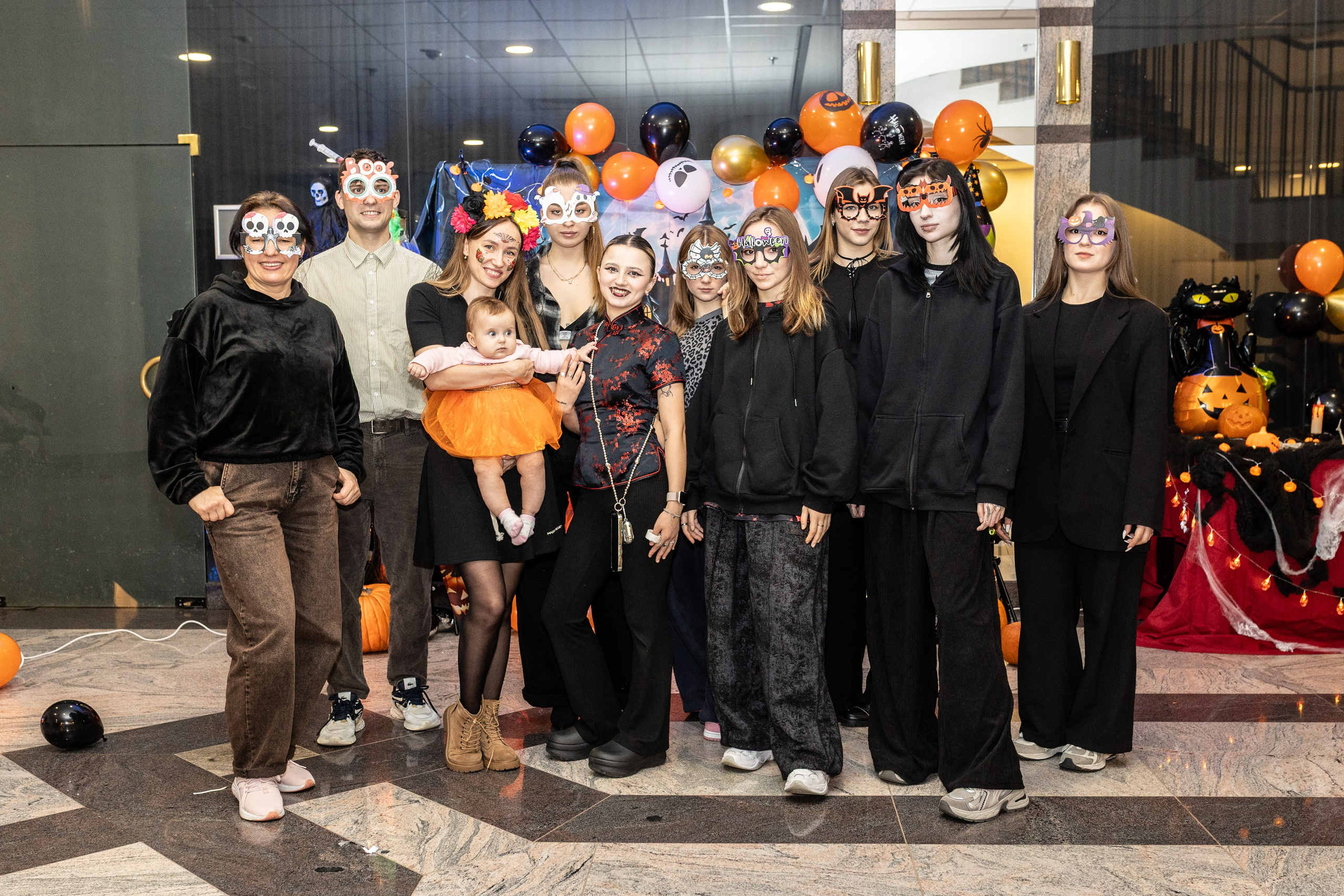 Leo dance studio Helloween 2025. Семейный и детский фотограф в Варшаве Мила Бобровская