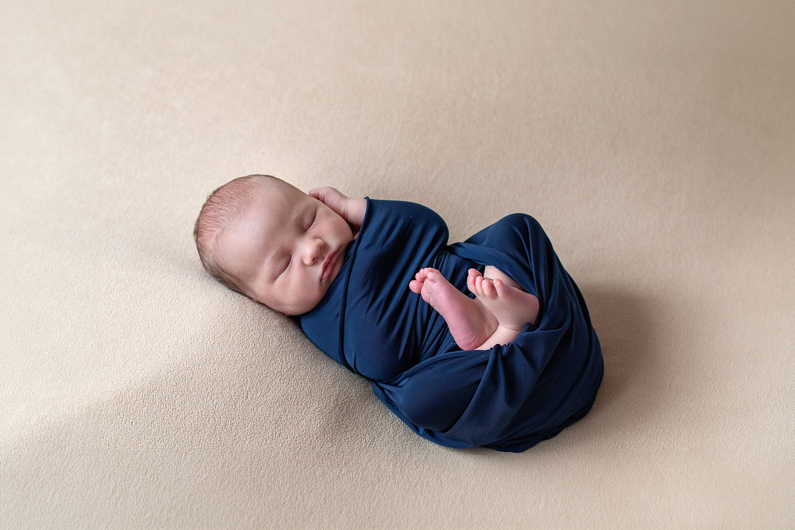 Newborn классическая. Детский и семейный фотограф в г. Бельцы