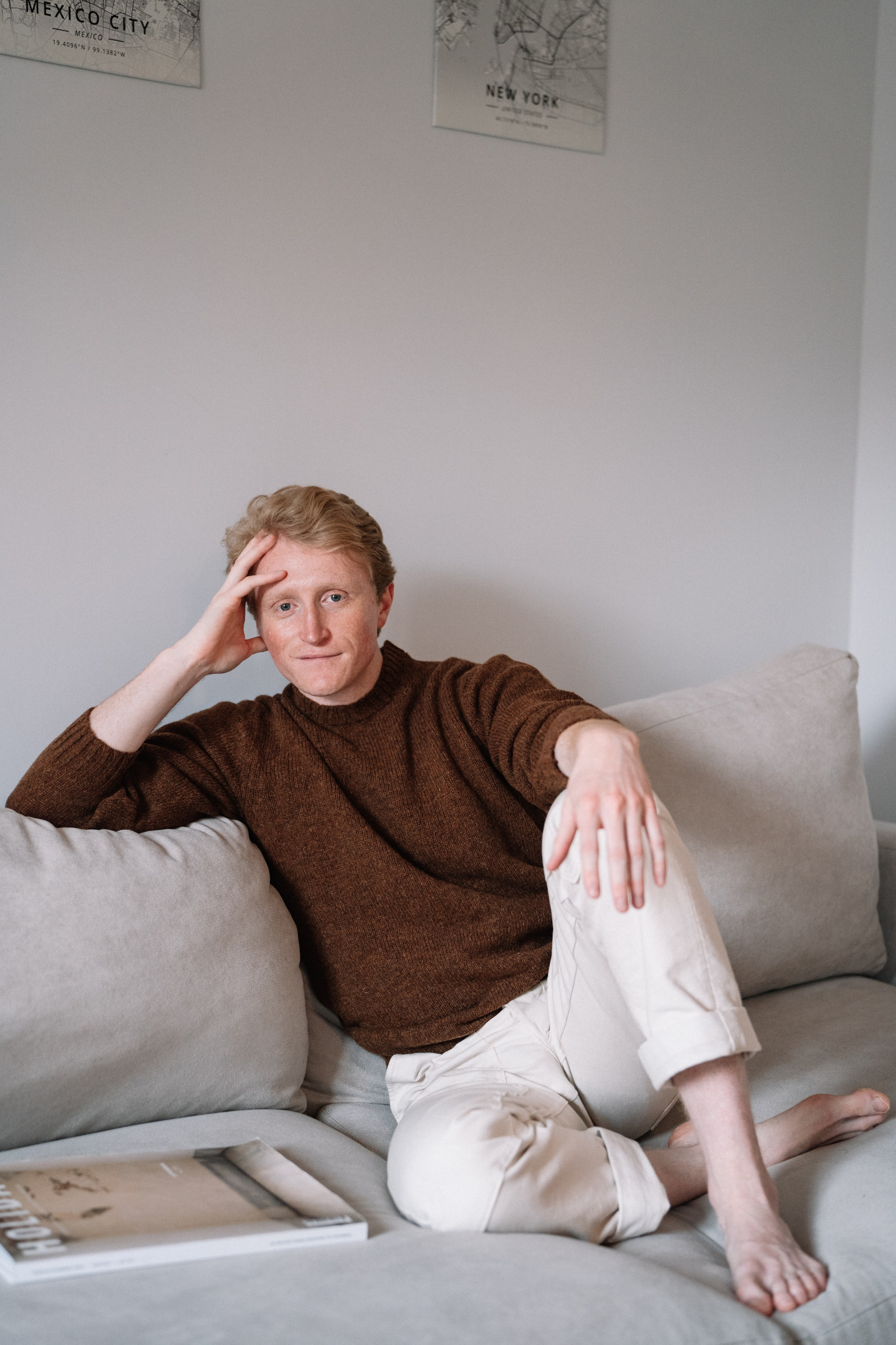 Fotografía lifestyle Madrid. sesión de fotos en estudio Madrid. sesión fotográfica individual Madrid. Fotógrafo en Madrid, España. Alyona Belyaninova