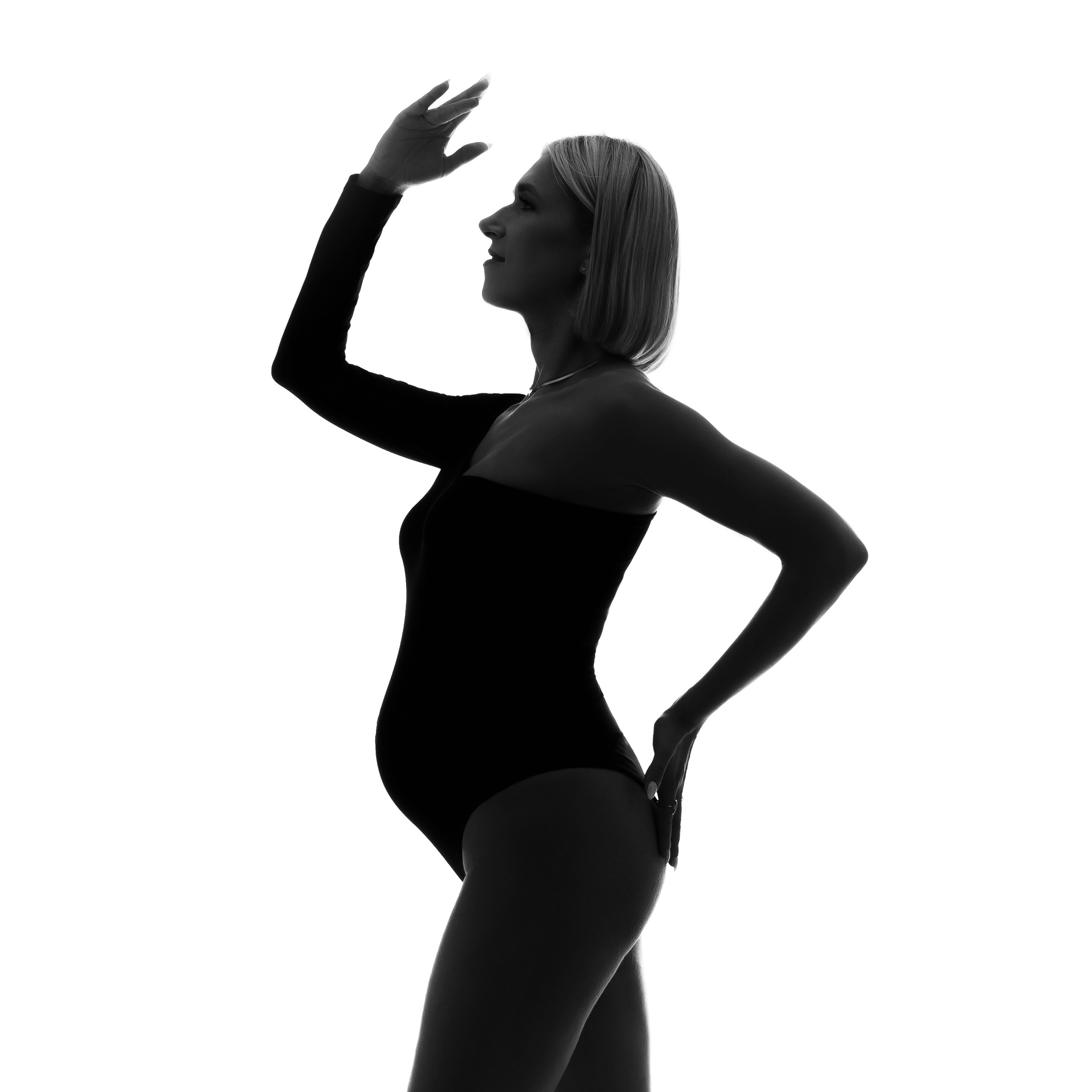 Студийная фотосессия беременности в студии в Ницце, Франция, Лазурный бе. МАРИЯ ВАЛУЕВА Фотограф в Ницце, Каннах, Монако, Франции, Европе. Фотограф в Стамбуле