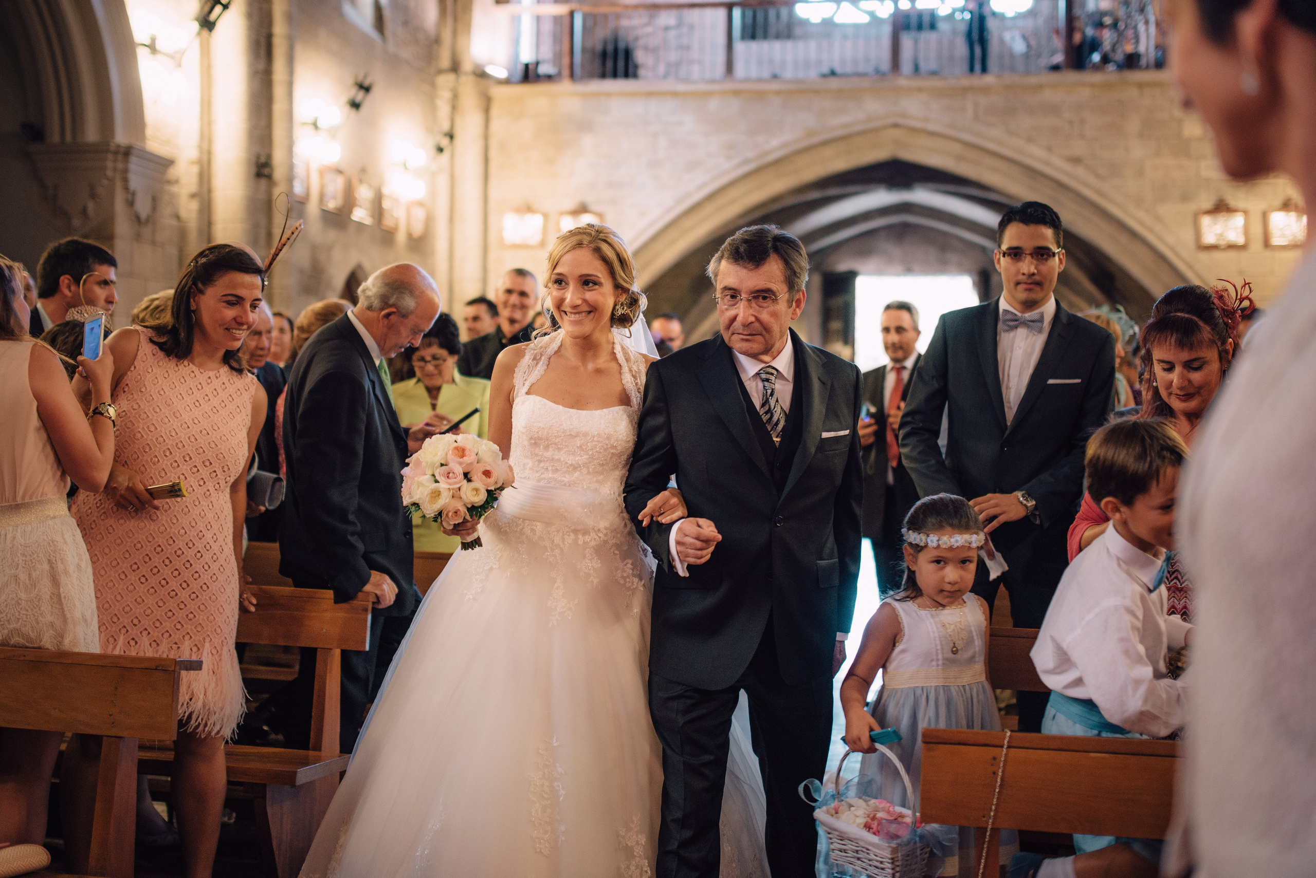 Una boda de cuento de hadas en Olite. Fotógrafo profesional Bilbao