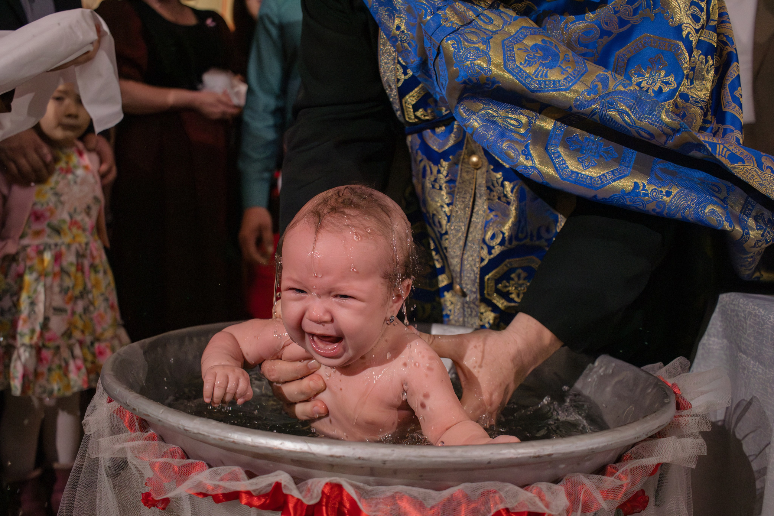 Iris. Fotograf si videograf — evenimente si studio