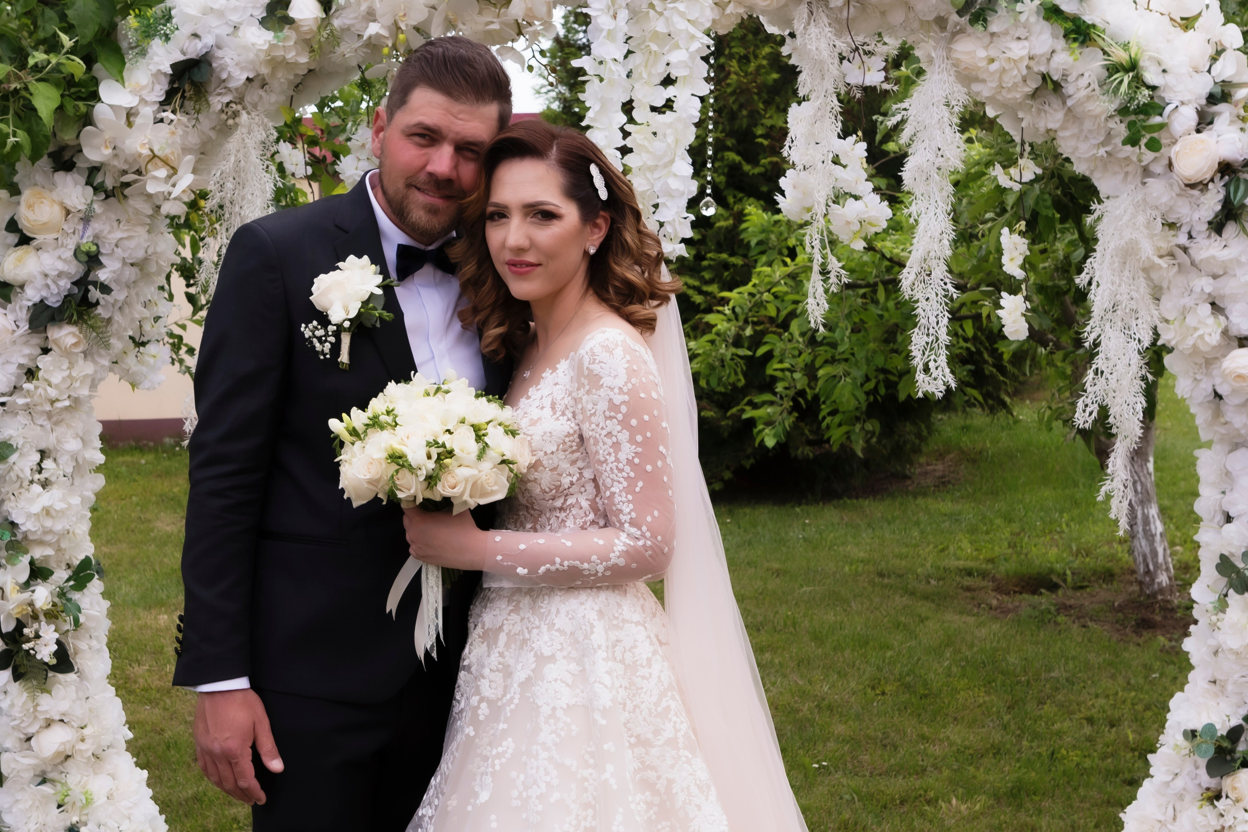 Fotografii de nunta Onesti. MDimaFotoStudio. Fotograf de nuntă, evenimente private și de familie