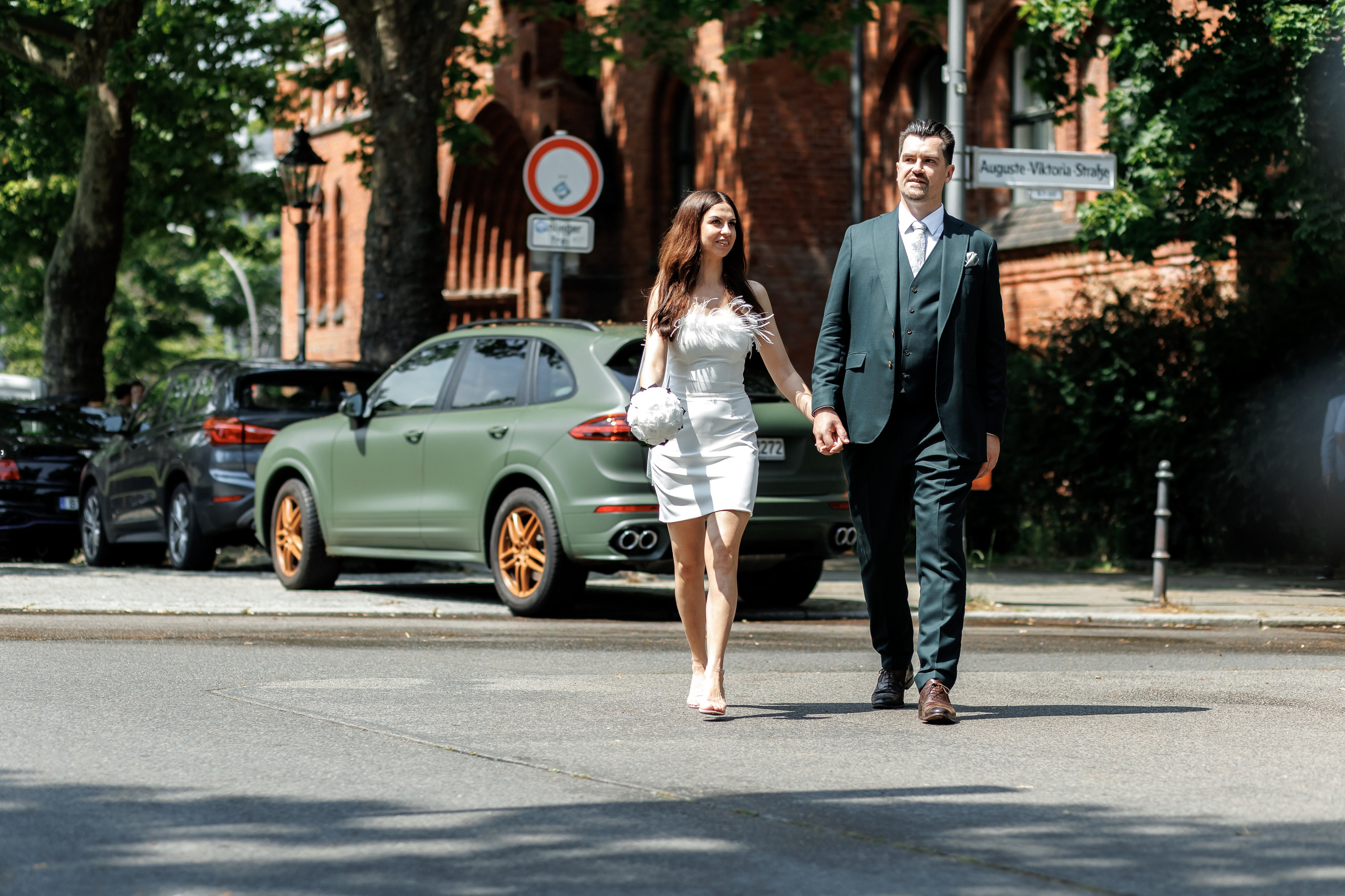 Jana & Max | Standesamtliche Hochzeit im Schmargendorf. Hochzeitsfotografie in Berlin Nataliia Schütze