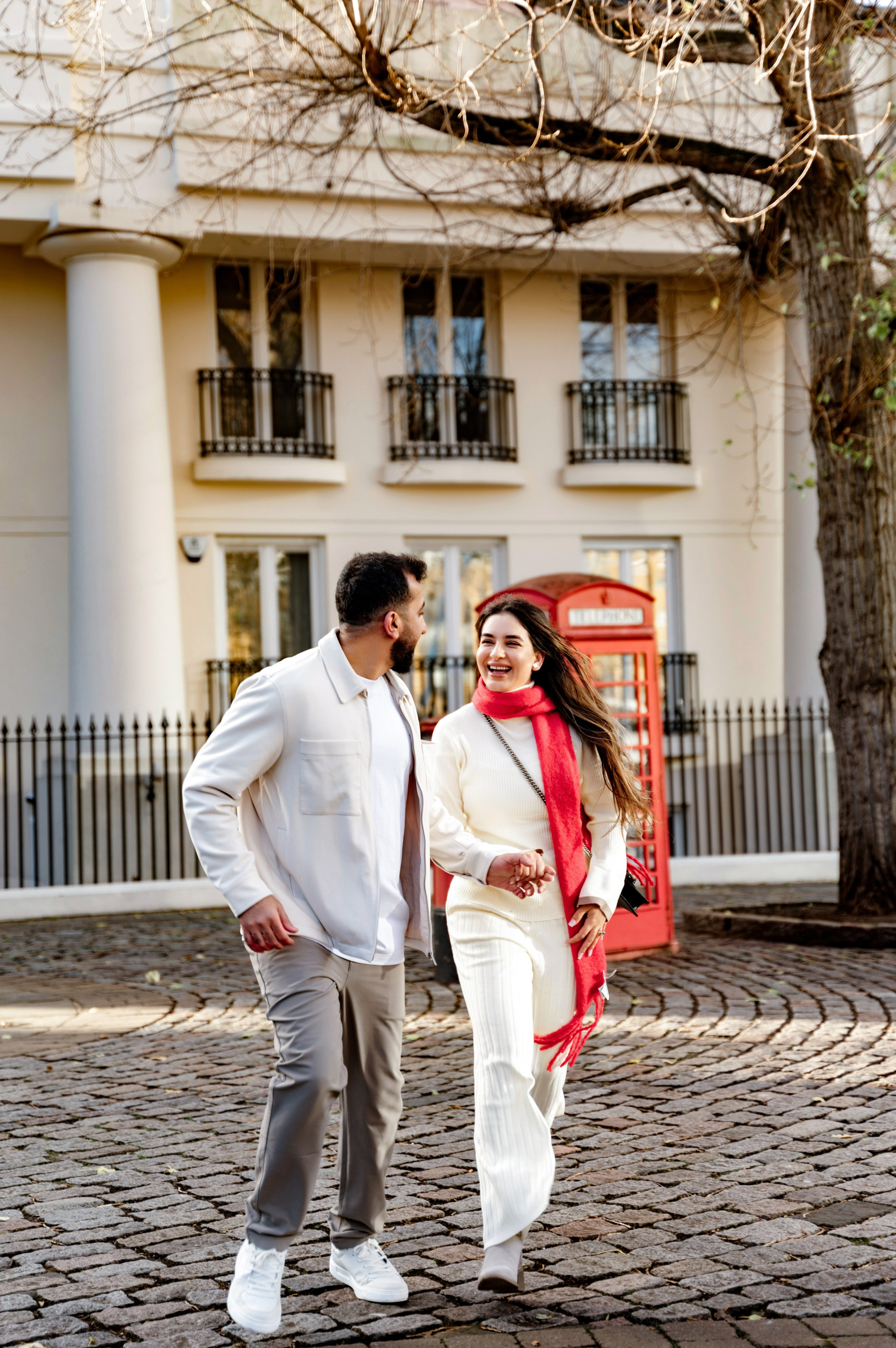 Tower Bridge Mahmood&Yalo. FAMILY AND WEDDING PHOTOGRAPHER IN LONDON MARINA RIVA