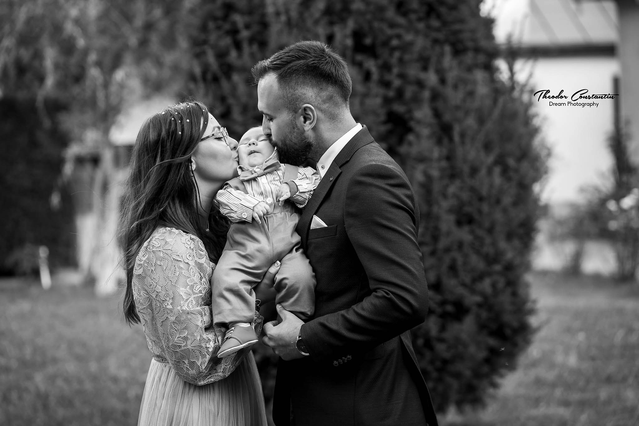 Botez. Dream Studio Galați – ședințe foto profesionale pentru familie, portrete și evenimente