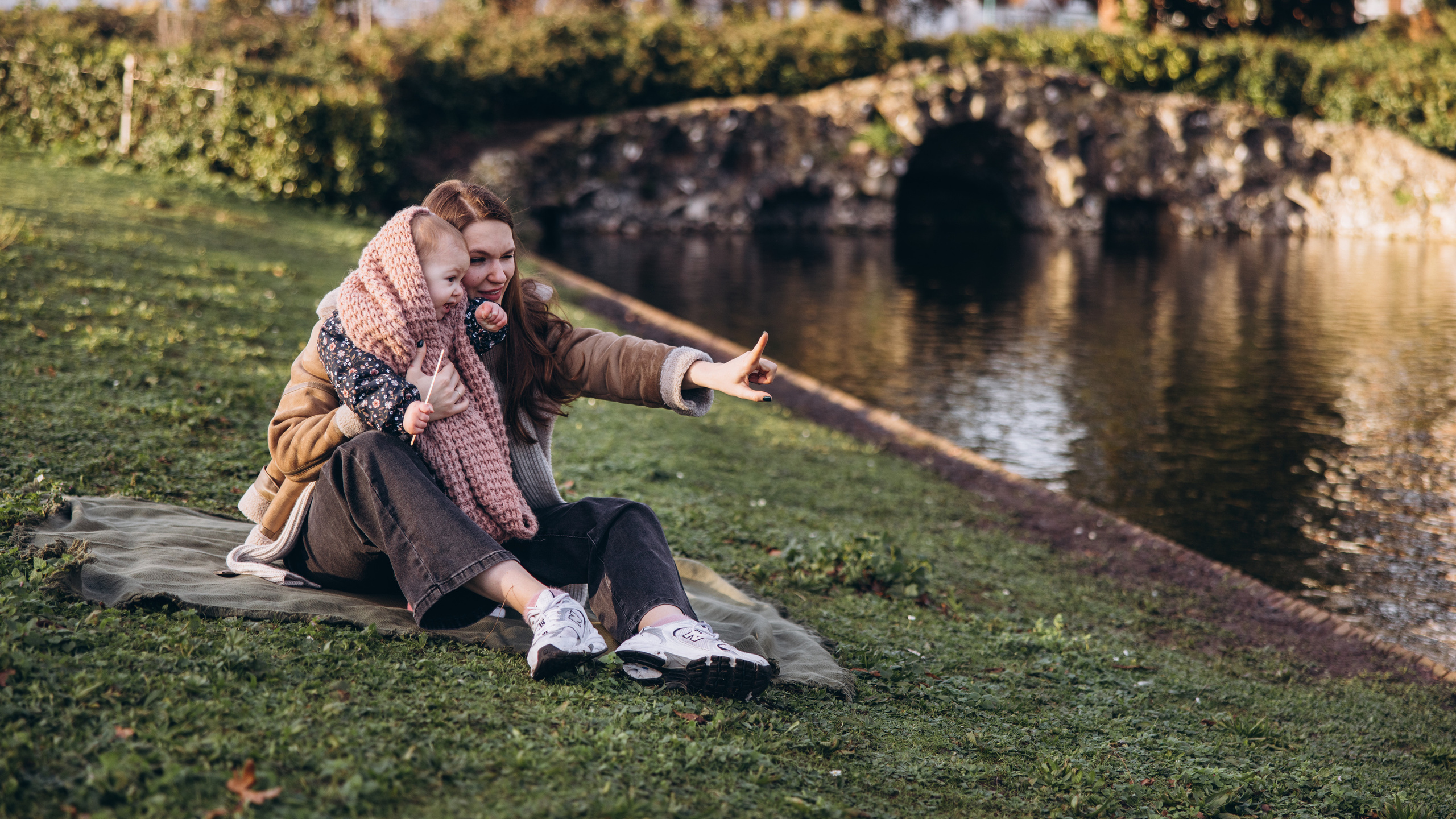 Asel with mum. Anastasia Klink, Photographer in London