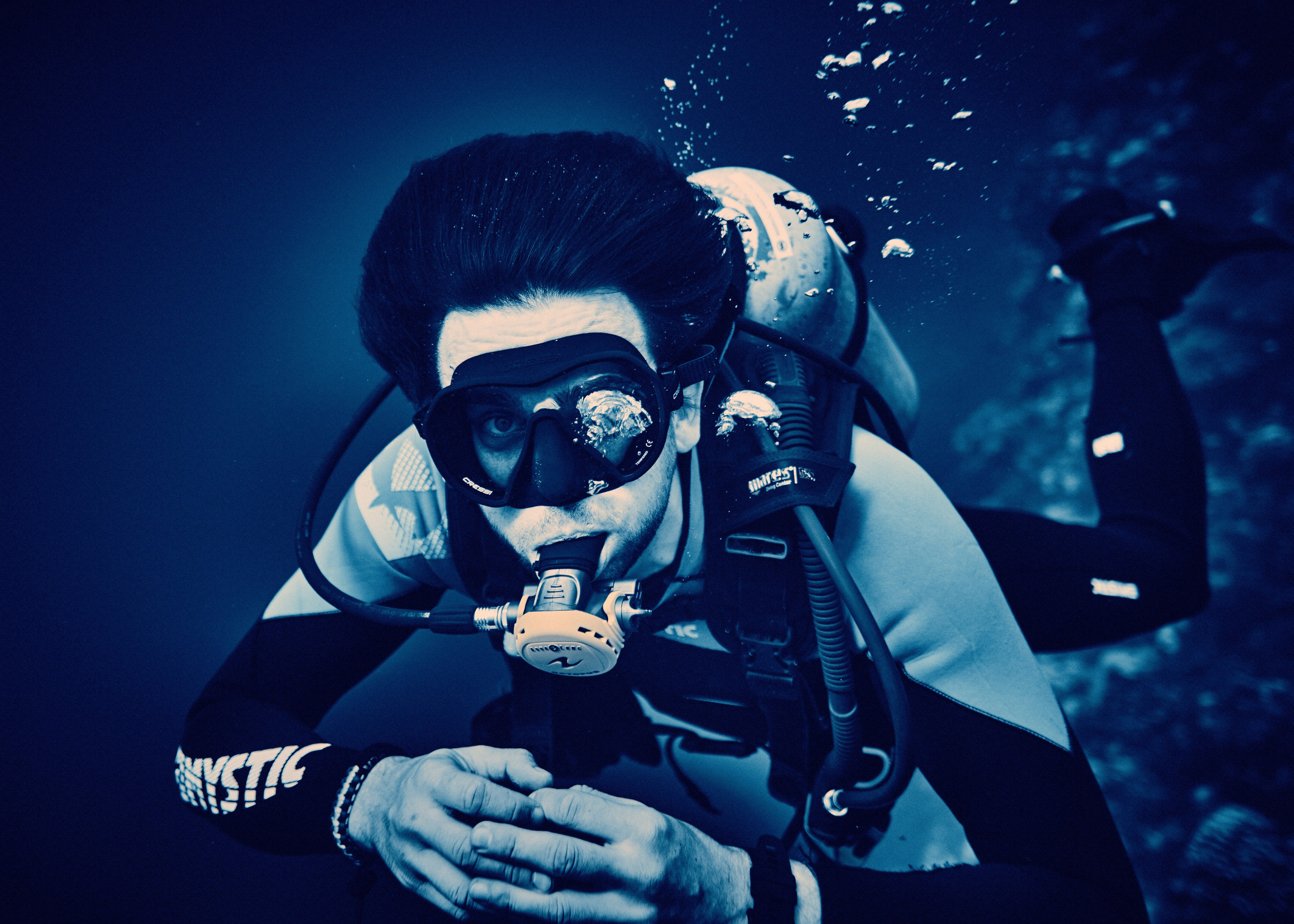 Fotograf podwodny Andriej Szypiłow. Portret podwodny. Underwater photographer Andriej Szypilow. Underwater portrait.