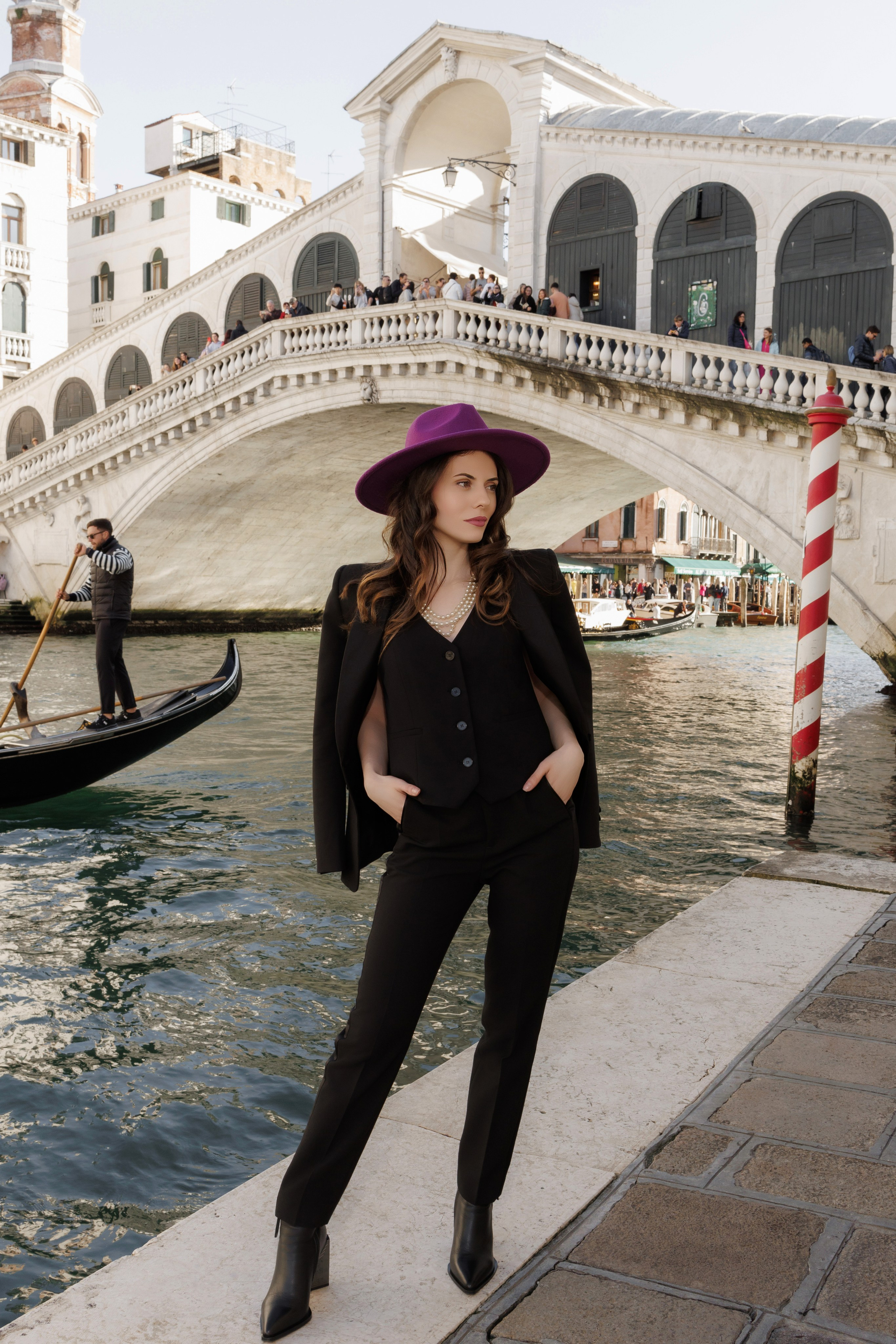 Portrait. Fotografo professionista specializzato in fotografia di matrimoni, cermonie ed eventi!