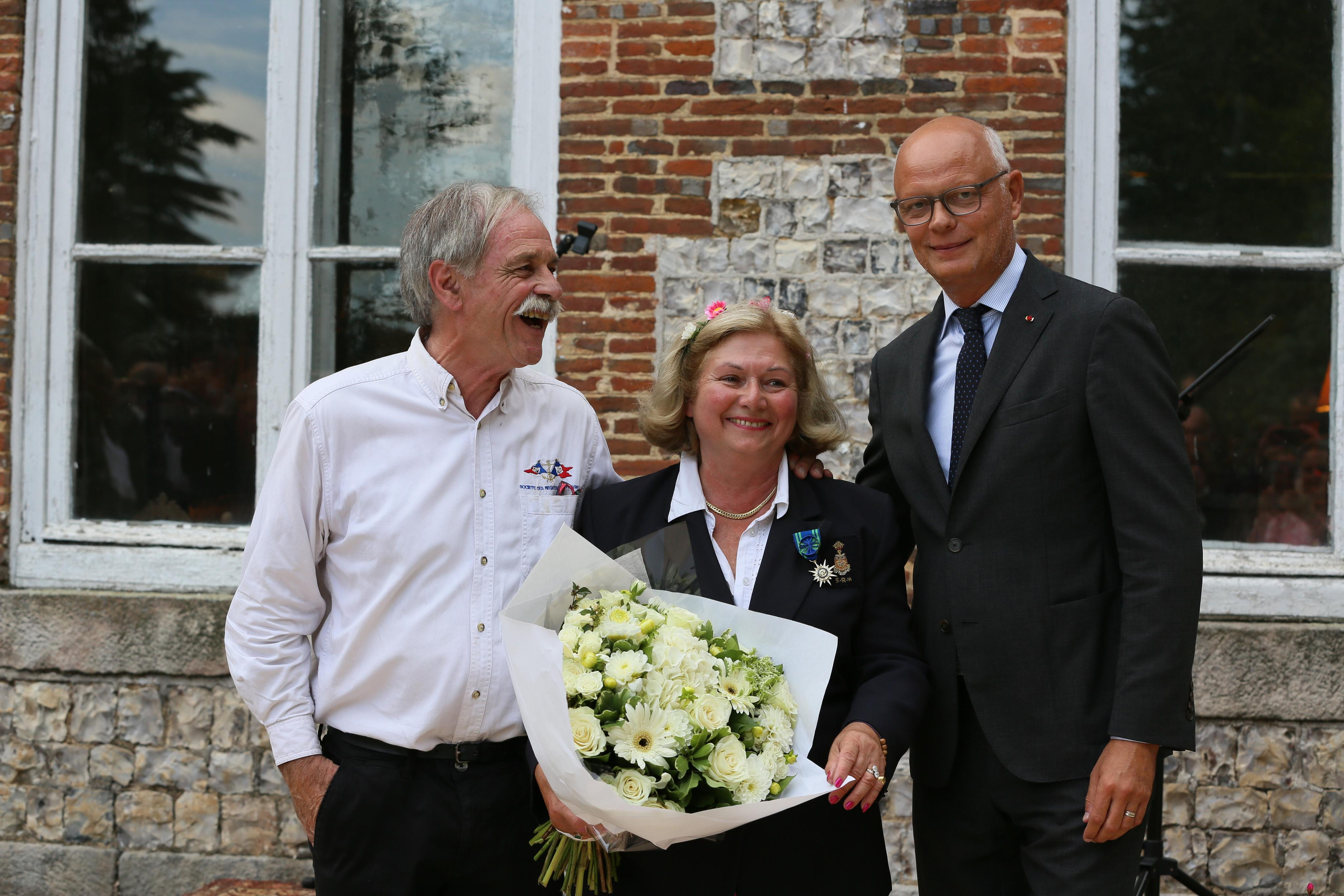 Edouard Philippe remet les insignes à Anne de Bagneaux-Savatier. Natalia Bogdanovska. Films et photographie corporate en France